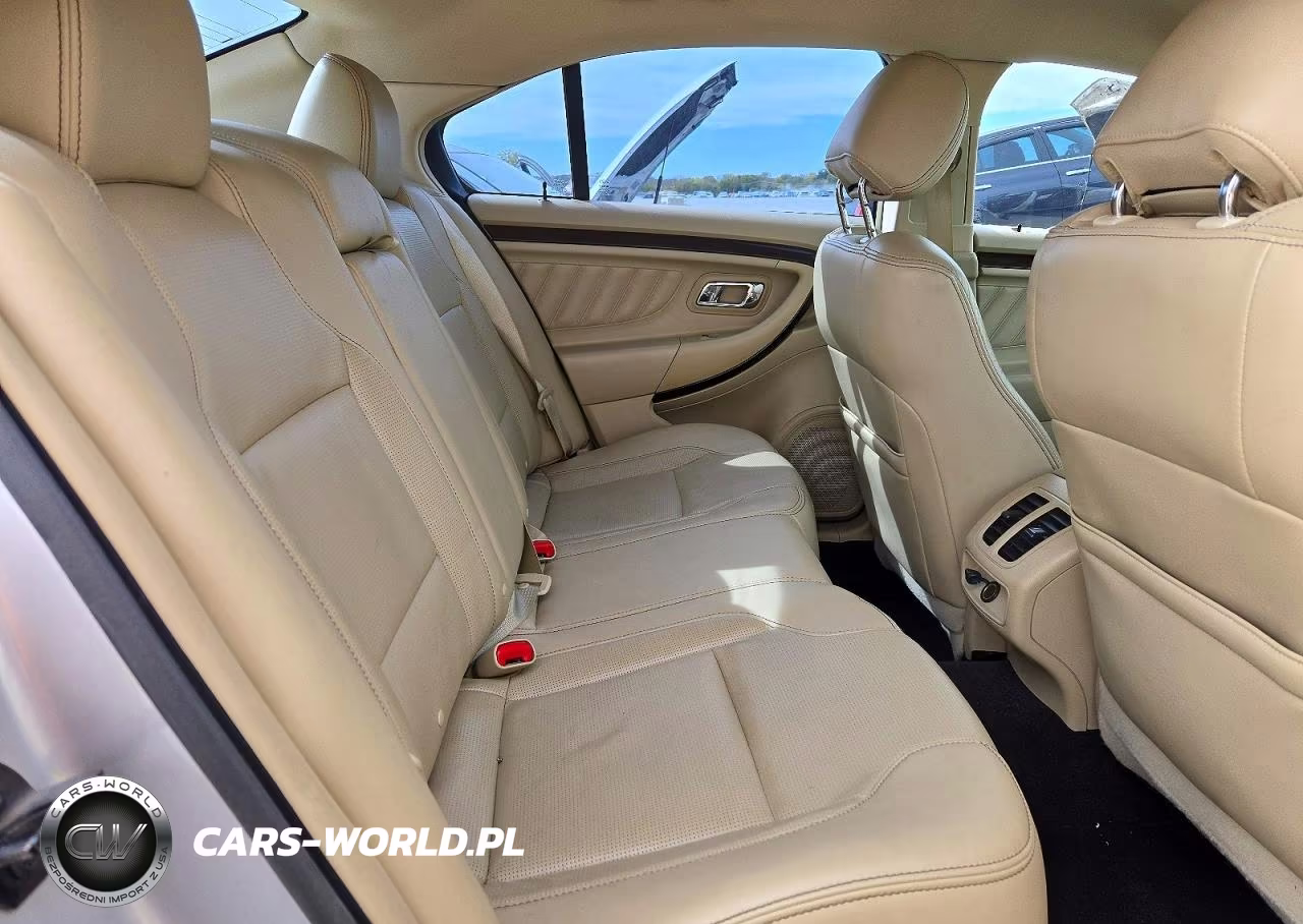2015 Ford Taurus Limited VIN:1FAHP2F84FG195825 - 10