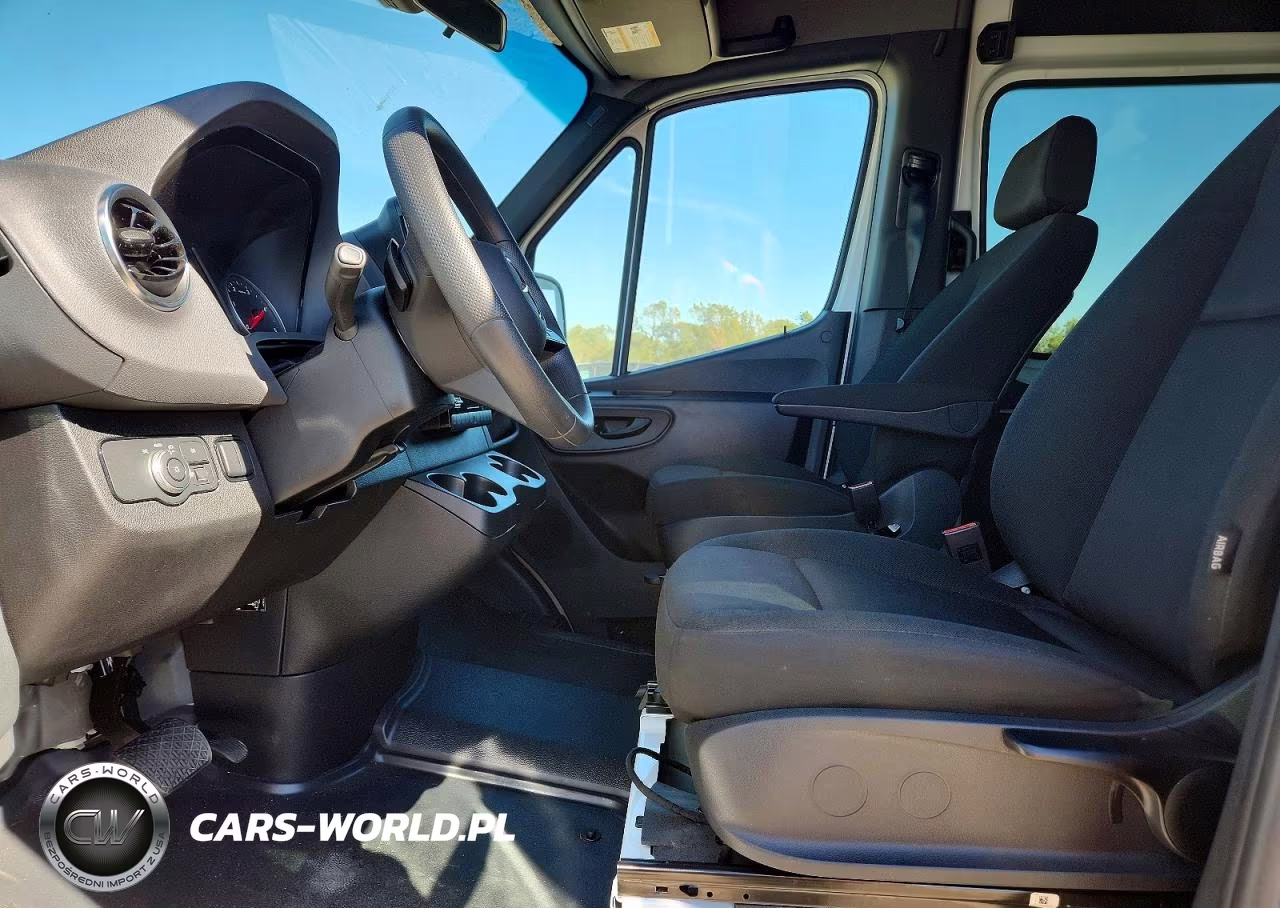 2025 Mercedes-Benz Sprinter 2500 VIN:W1Z4KFHY8ST228779 - 7