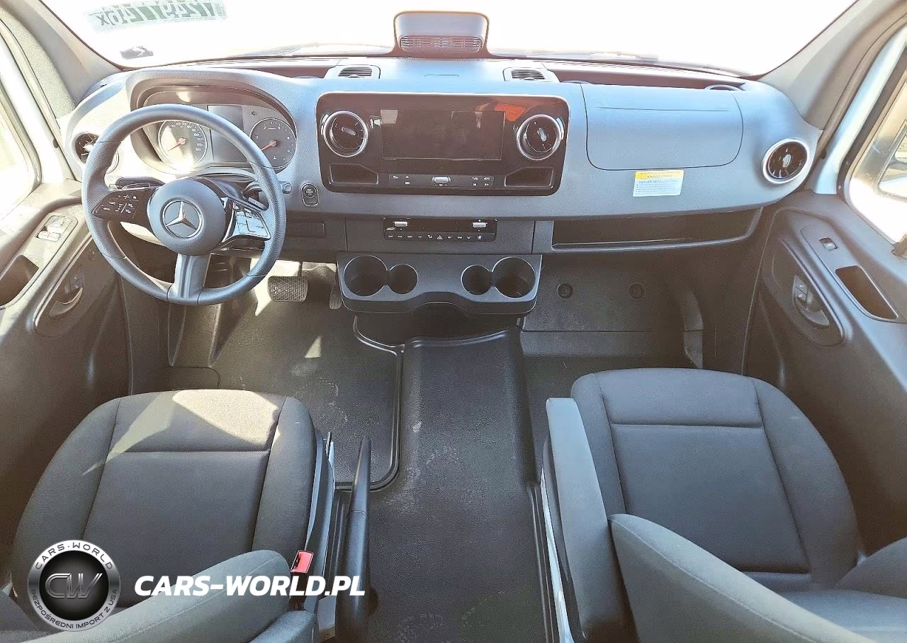 2025 Mercedes-Benz Sprinter 2500 VIN:W1Z4KFHY8ST228779 - 8