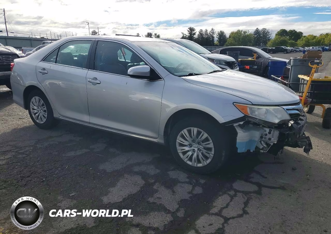 2014 Toyota Camry Le VIN:4T1BF1FK5EU384892 - 4