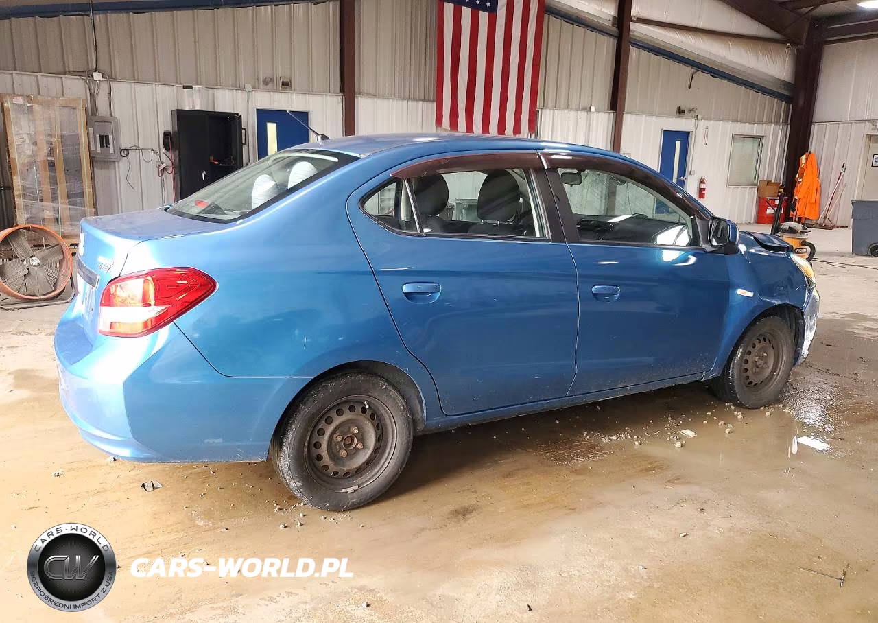 2018 Mitsubishi Mirage G4 Es VIN:ML32F3FJ0JHF00323 - 3