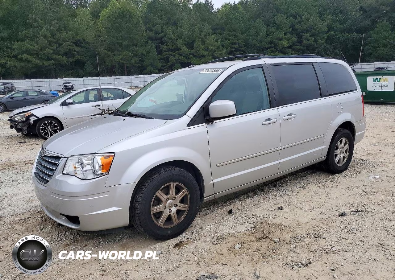 2010 Chrysler Town & Country Touring Plus