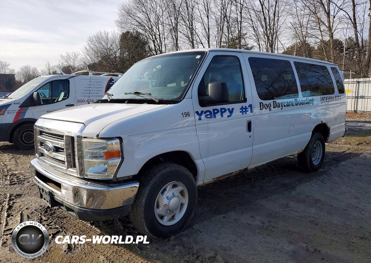 2012 Ford Econoline E350 Super Duty Wagon