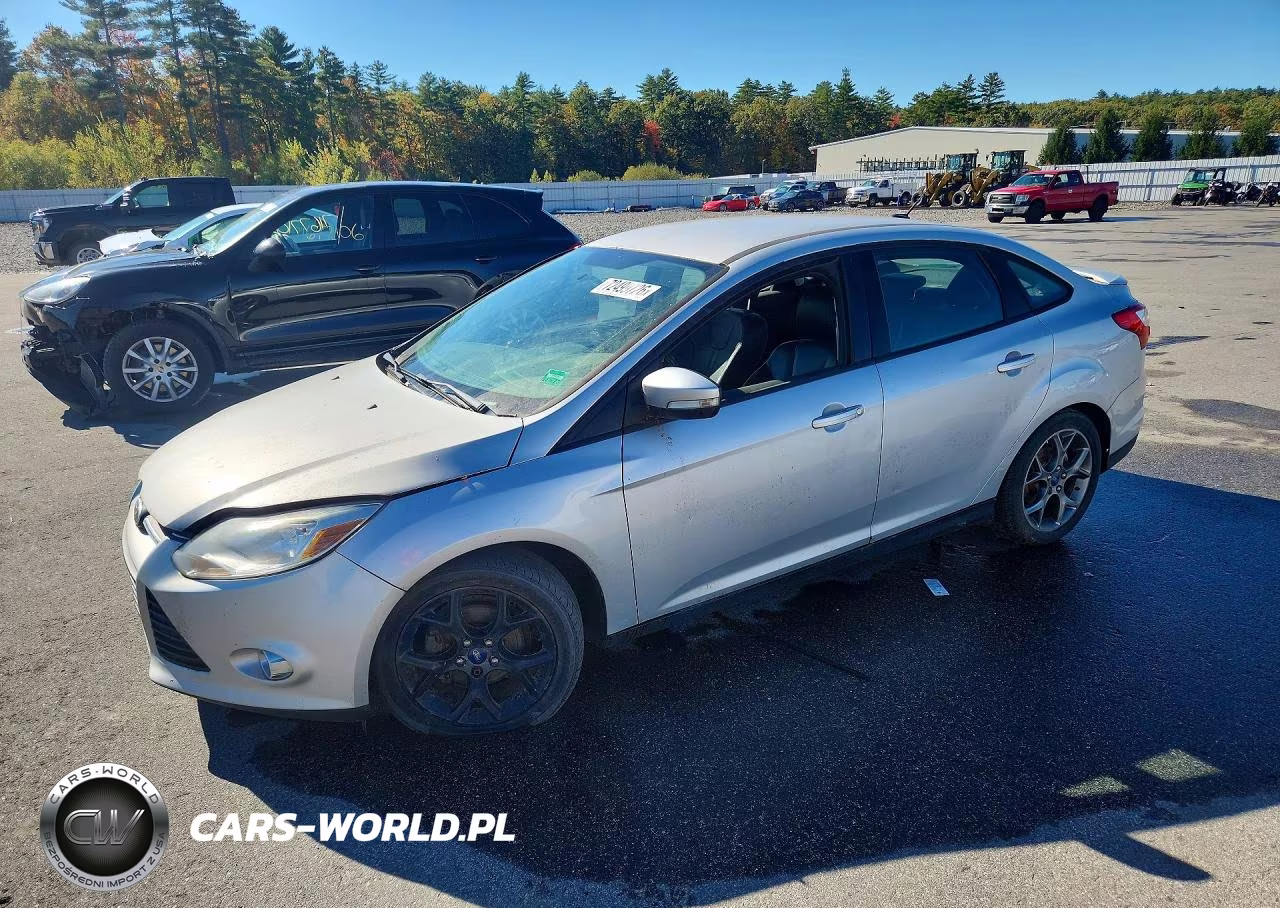 2013 Ford Focus Se VIN:1FADP3F22DL308577 - 1