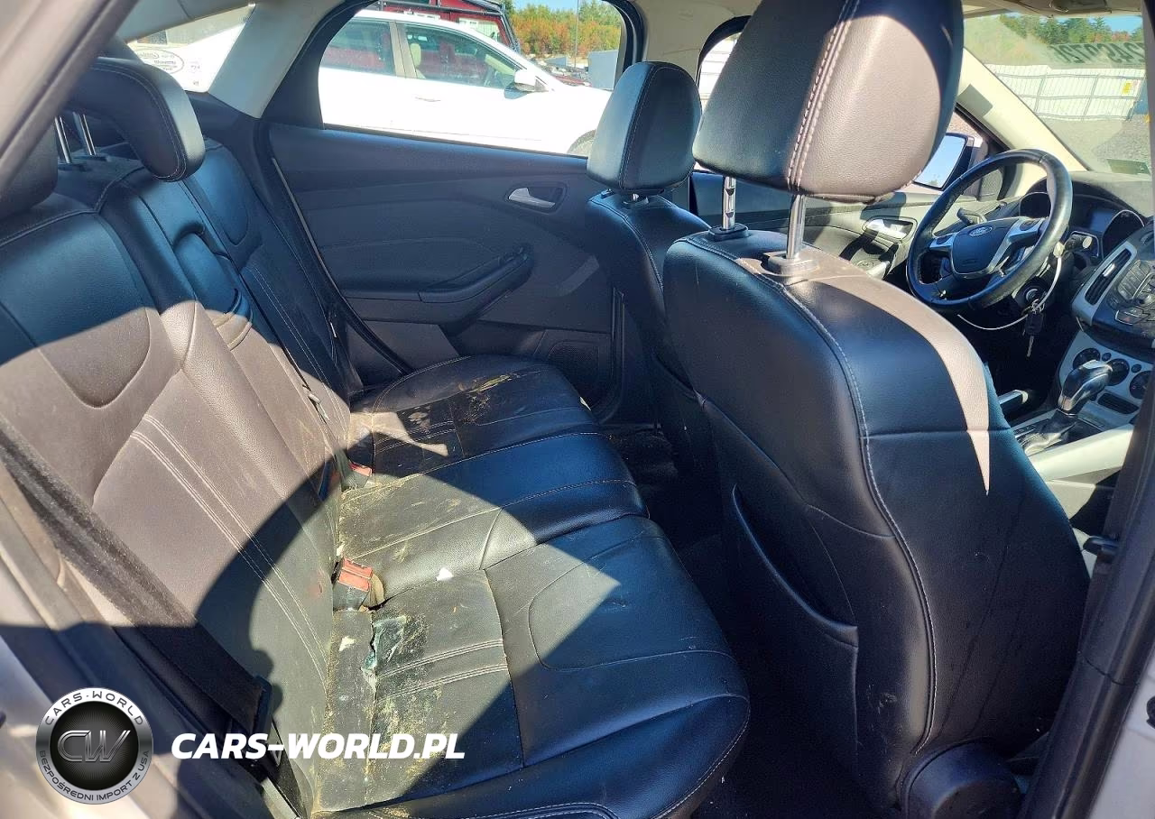 2013 Ford Focus Se VIN:1FADP3F22DL308577 - 10