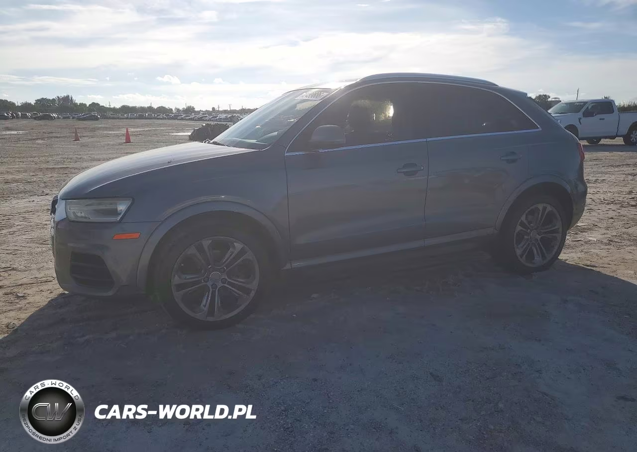 2016 Audi Q3 Premium Plus VIN:WA1EFCFS1GR024595 - 1