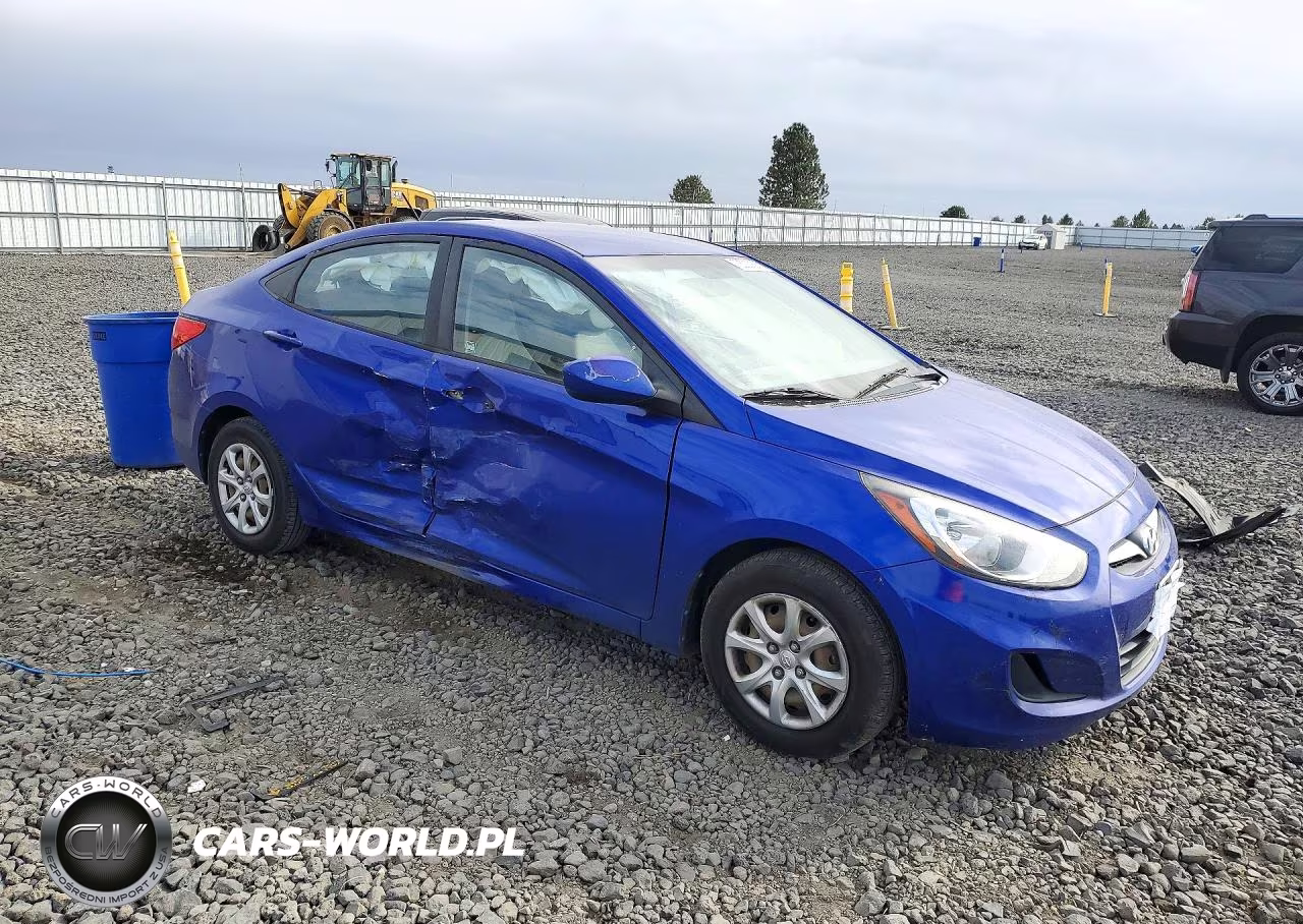 2013 Hyundai Accent Gls VIN:KMHCT4AE4DU446524 - 4