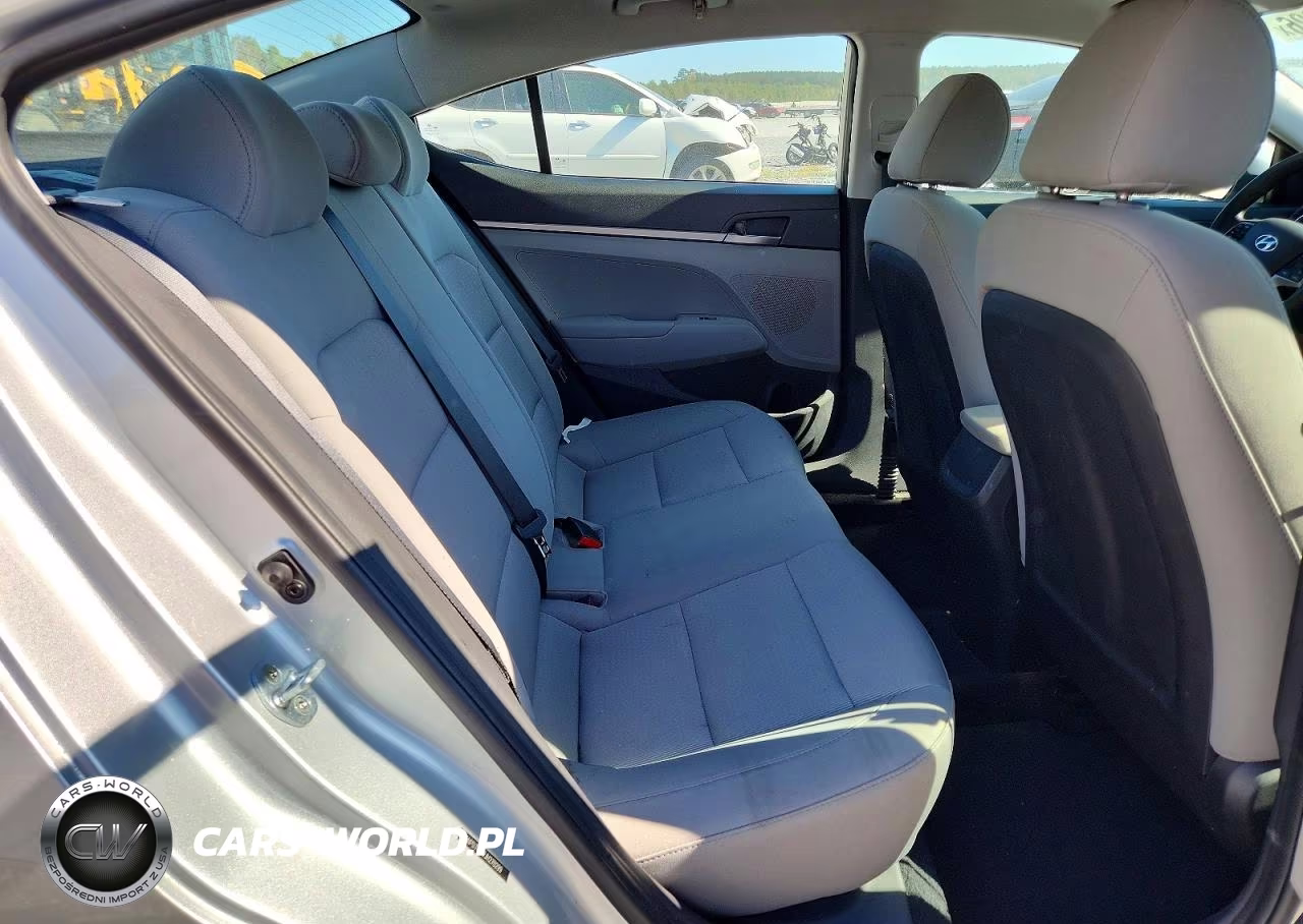 2018 Hyundai Elantra Se VIN:5NPD74LF7JH270299 - 10