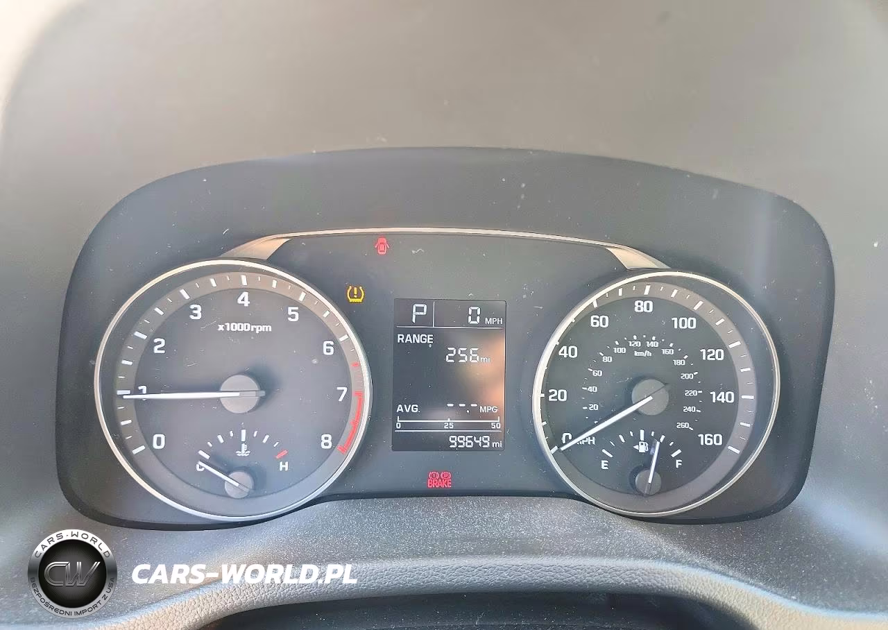 2018 Hyundai Elantra Se VIN:5NPD74LF7JH270299 - 9
