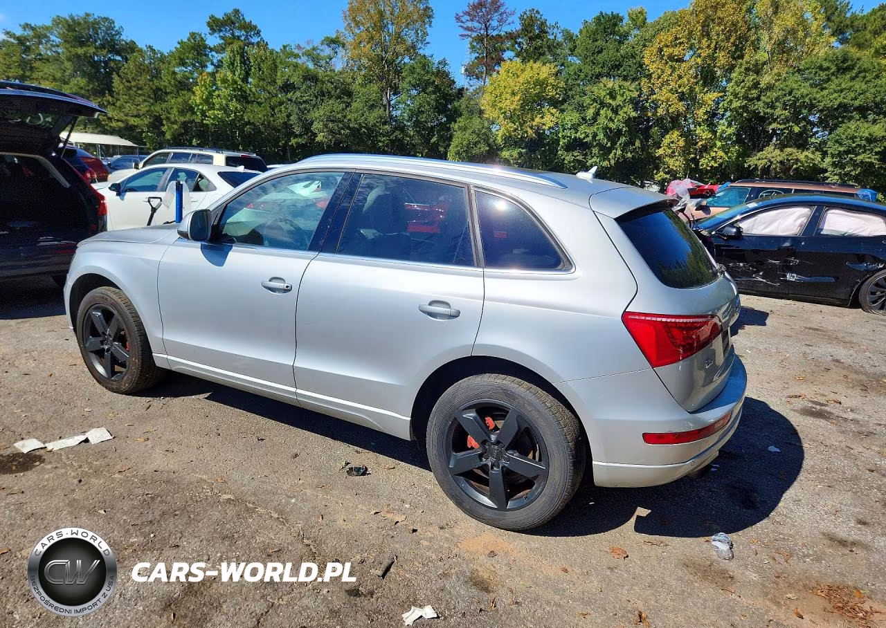 2012 Audi Q5 2.0T Premium VIN:WA1LFAFP8CA037666 - 2