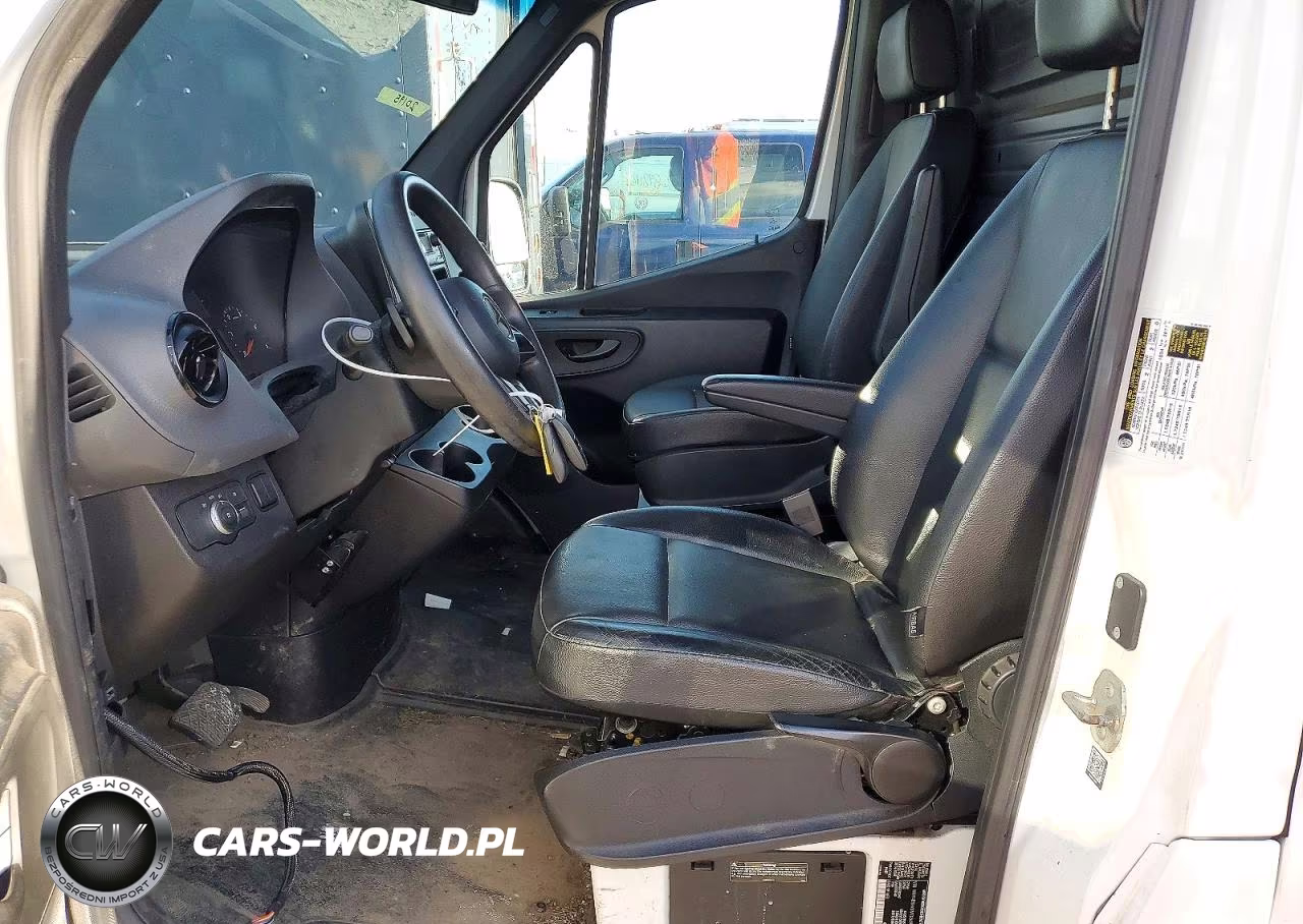 2021 Mercedes-Benz Sprinter VIN:W1Y4EBHY0MT056934 - 7