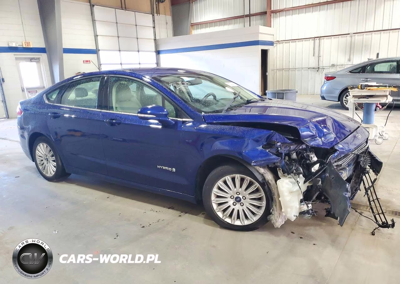 2015 Ford Fusion Se Hybrid VIN:3FA6P0LU4FR296465 - 4