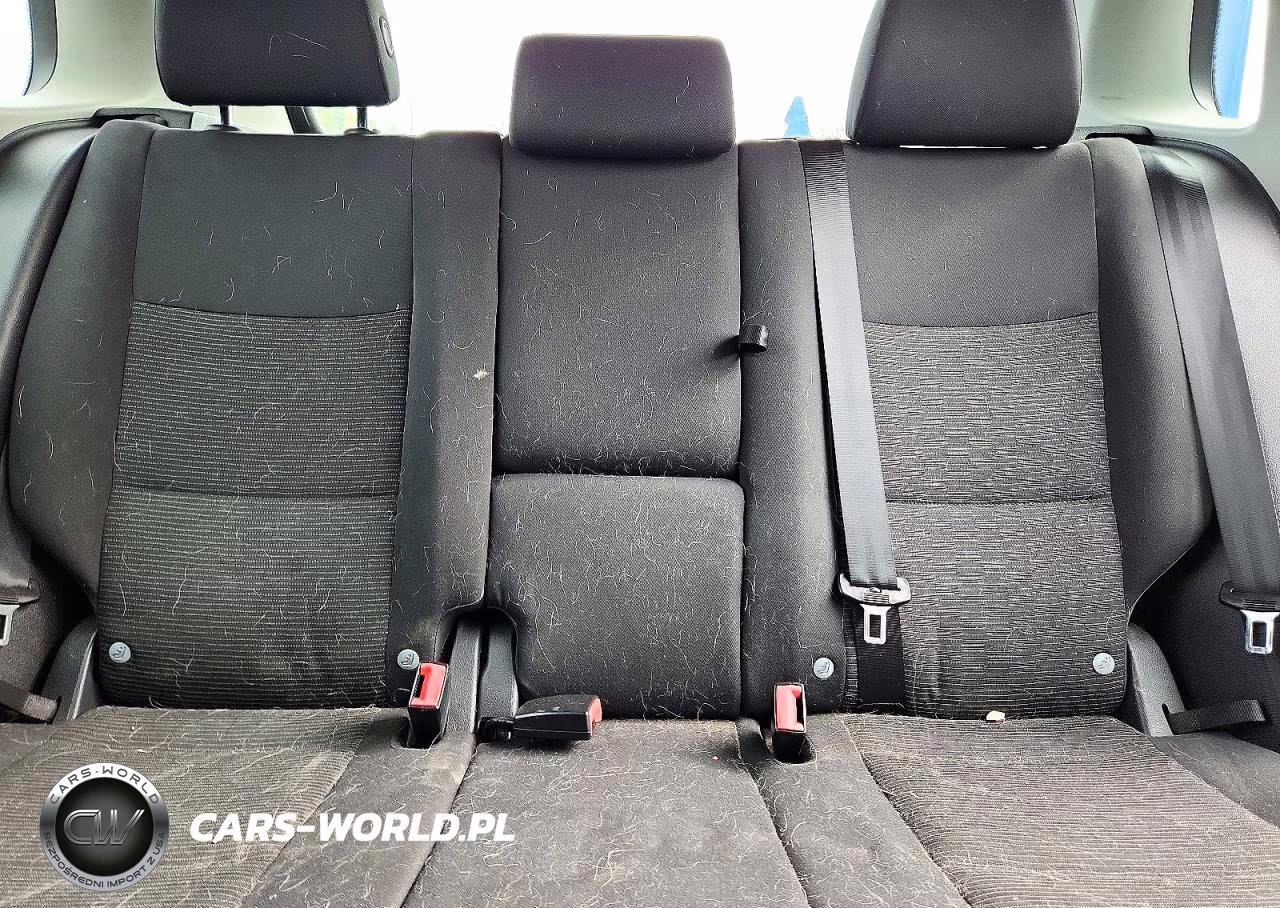 2015 Volkswagen Tiguan S VIN:WVGAV7AX6FW556874 - 10