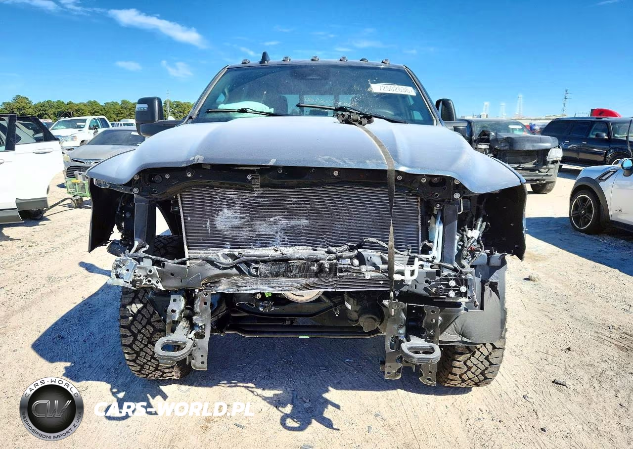 2026 Ram 2500 Tradesman VIN:3C6UR5CL7TG327951 - 5