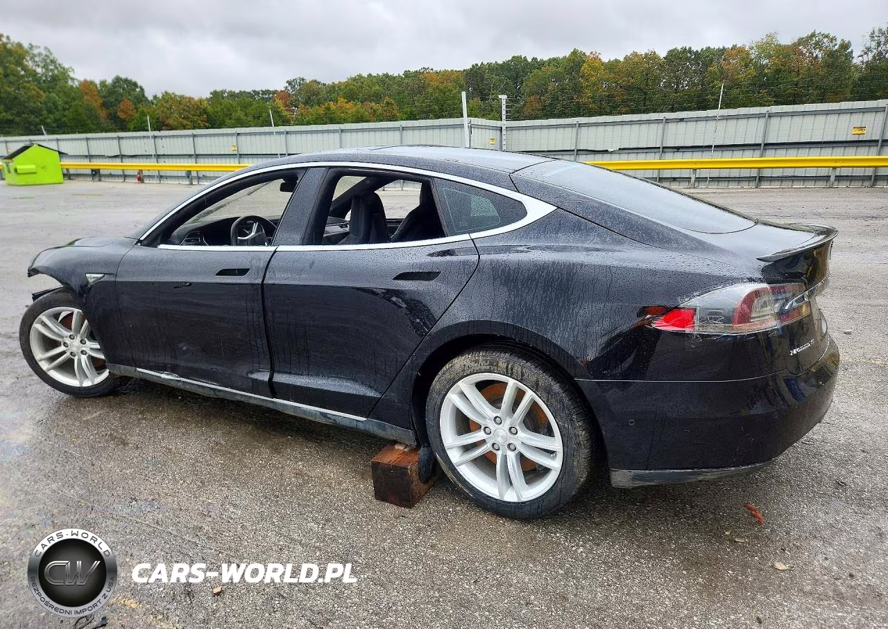2016 Tesla Model S VIN:5YJSA1E49GF128935 - 2