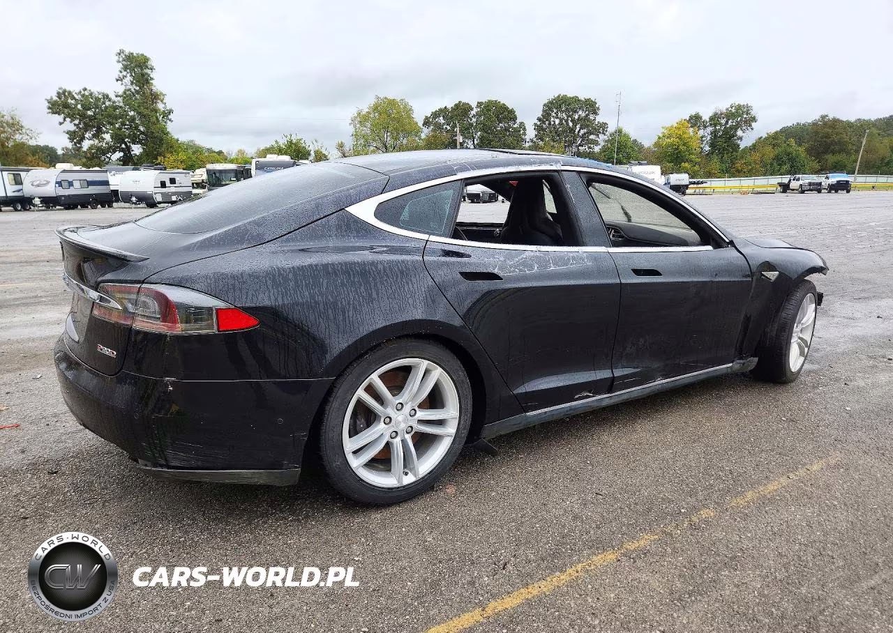 2016 Tesla Model S VIN:5YJSA1E49GF128935 - 3