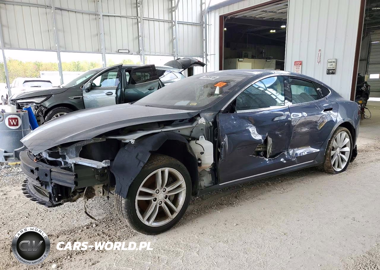 2013 Tesla Model S VIN:5YJSA1CN9DFP27695 - 1
