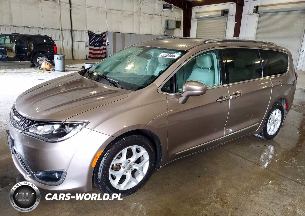 2017 Chrysler Pacifica Touring L Plus VIN:2C4RC1EG9HR570378 - 1