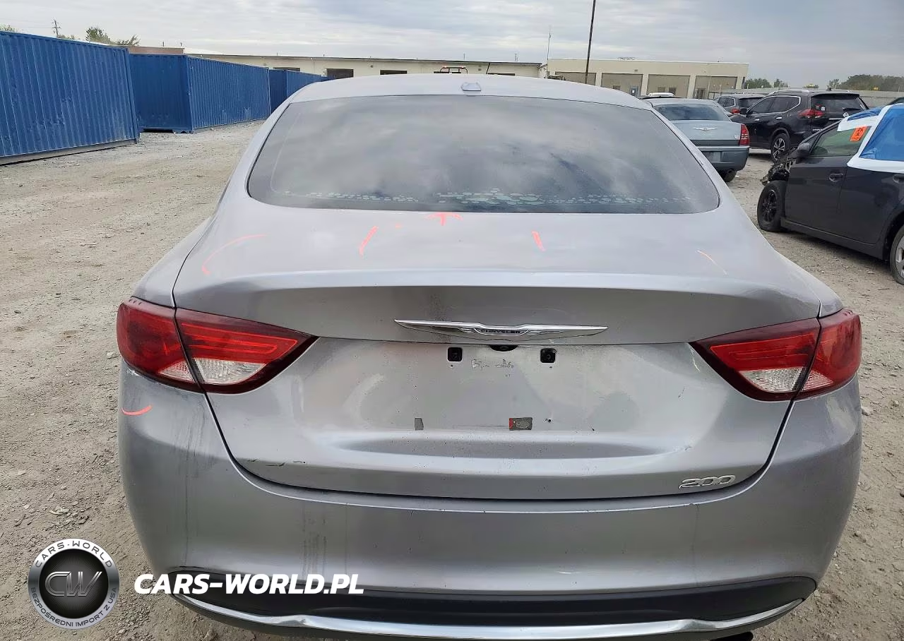 2015 Chrysler 200 Limited VIN:1C3CCCAB0FN744641 - 6
