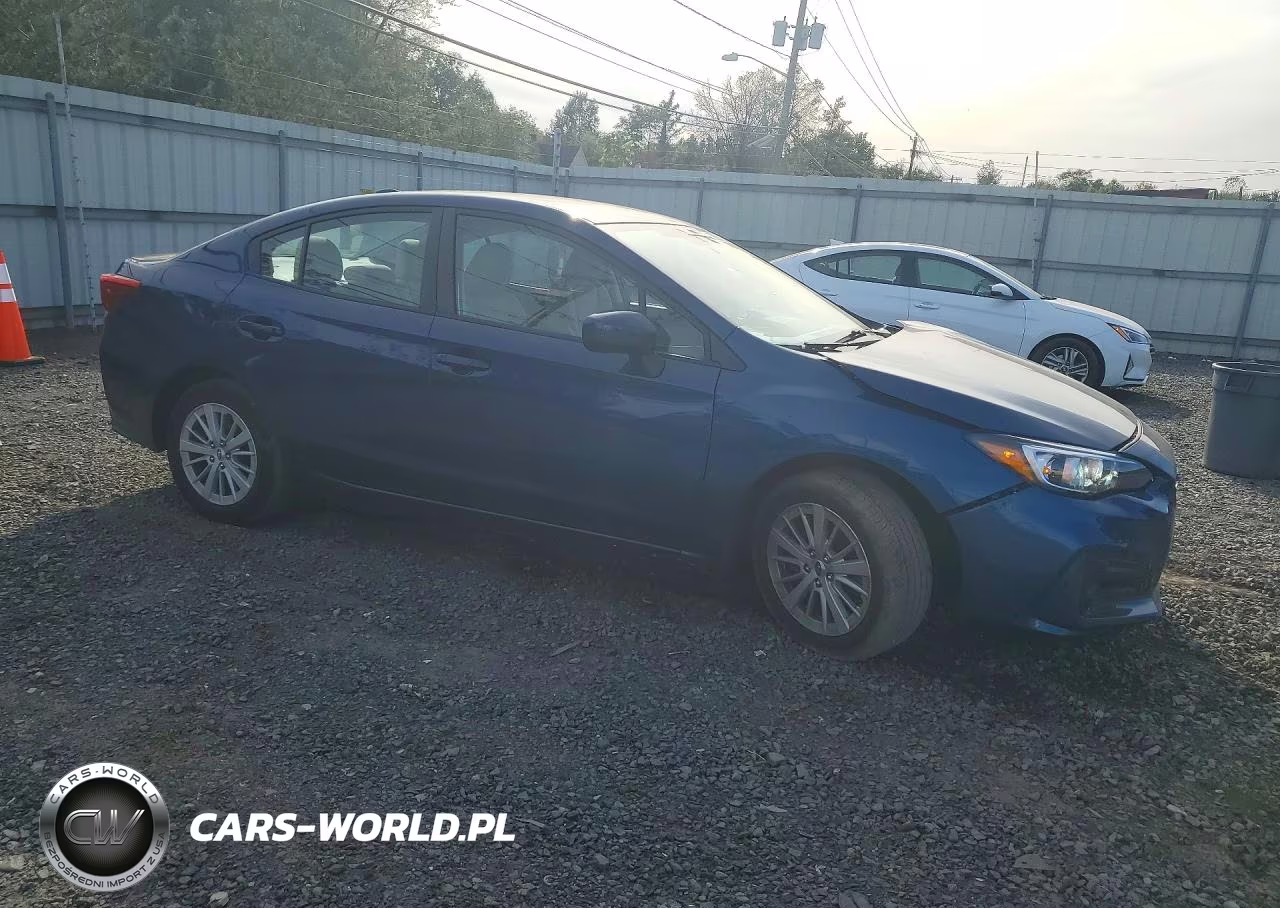 2018 Subaru Impreza Premium Plus VIN:4S3GKAD68J3604084 - 4