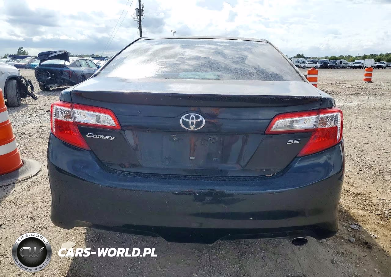 2014 Toyota Camry Se VIN:4T1BF1FK6EU384898 - 6