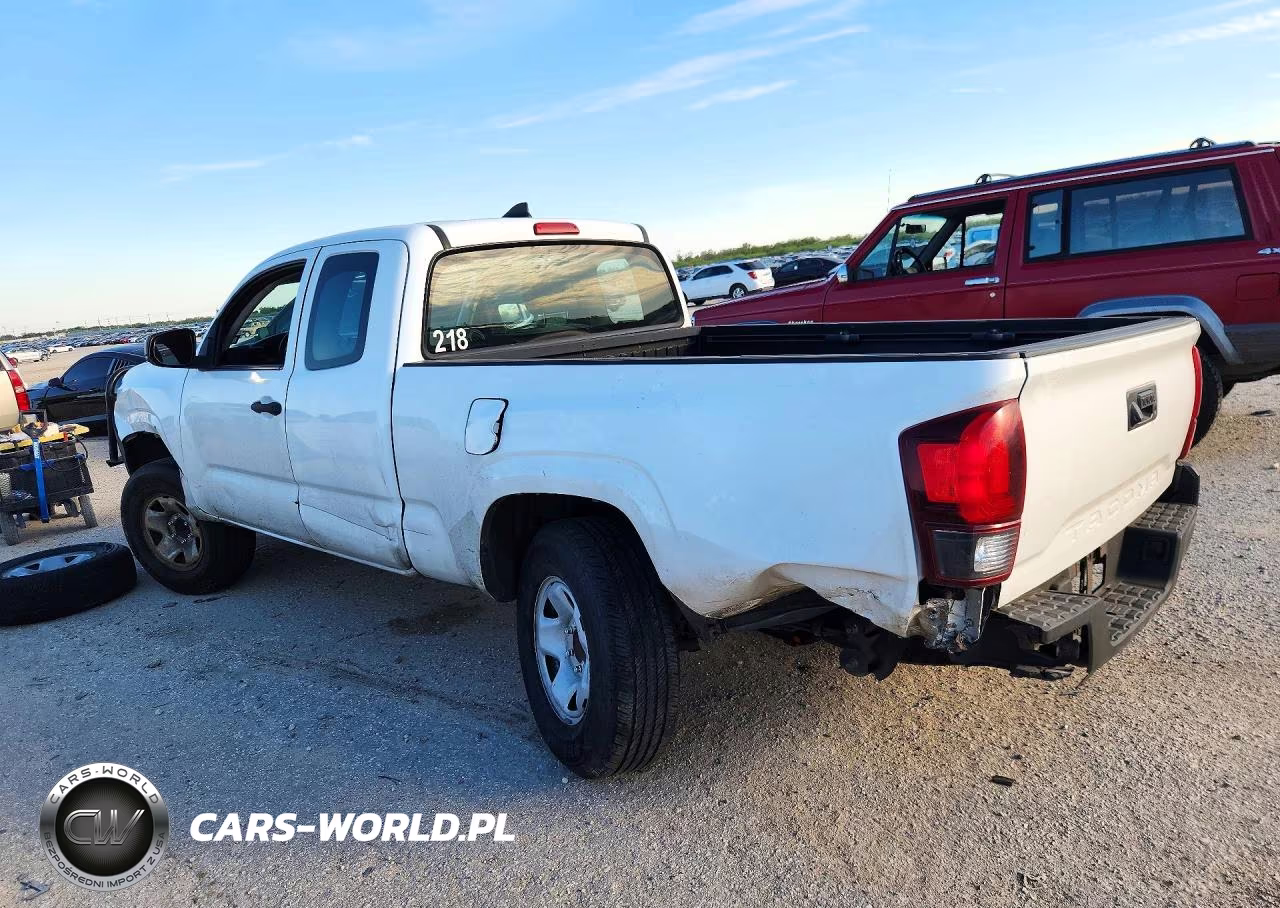 2018 Toyota Tacoma Sr VIN:5TFRX5GN8JX105122 - 2