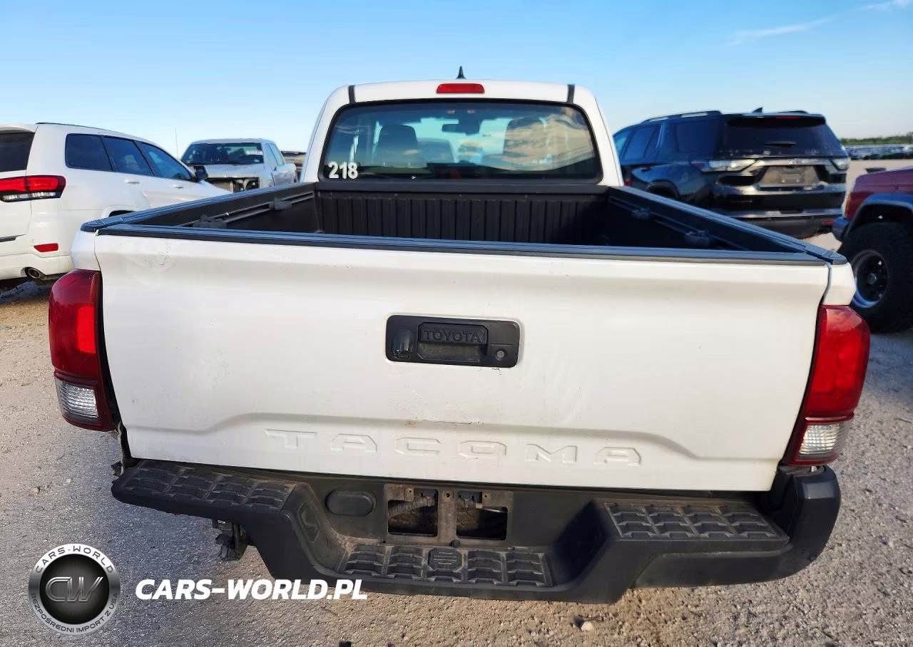 2018 Toyota Tacoma Sr VIN:5TFRX5GN8JX105122 - 6