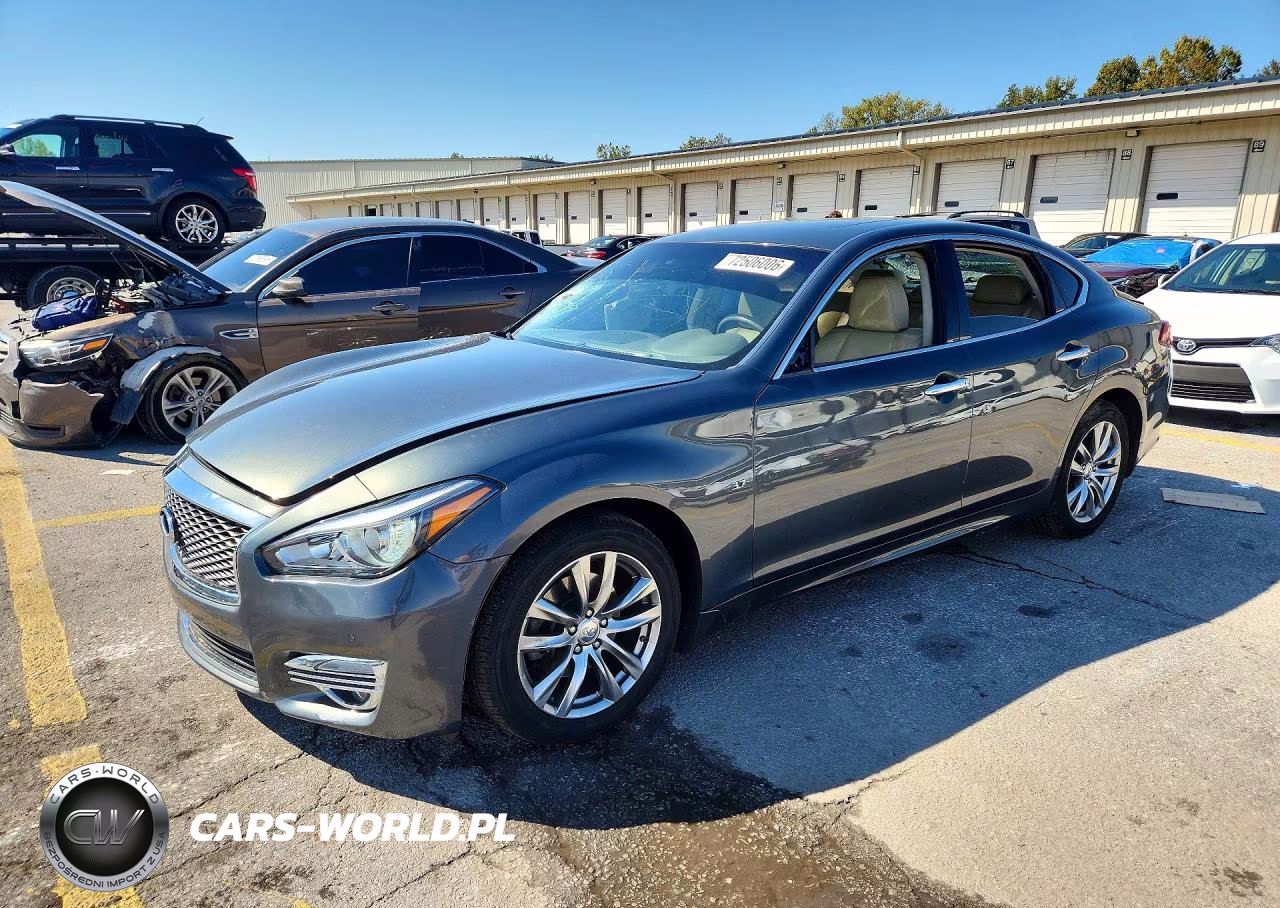 2015 Infiniti Q70 3.7 – zdjęcie 1 z 12