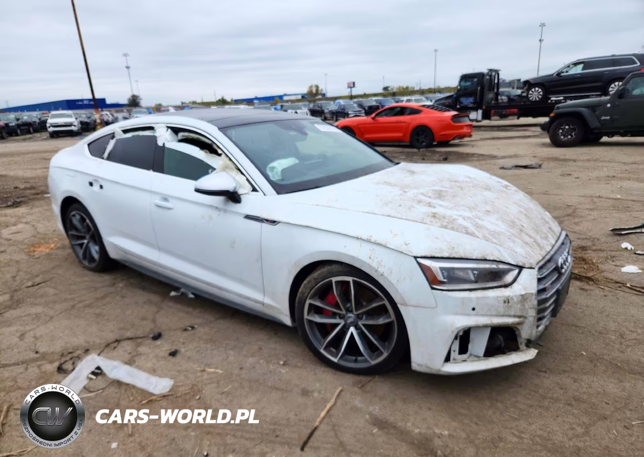 2018 Audi S5 Premium Plus VIN:WAUB4CF59JA115884 - 4