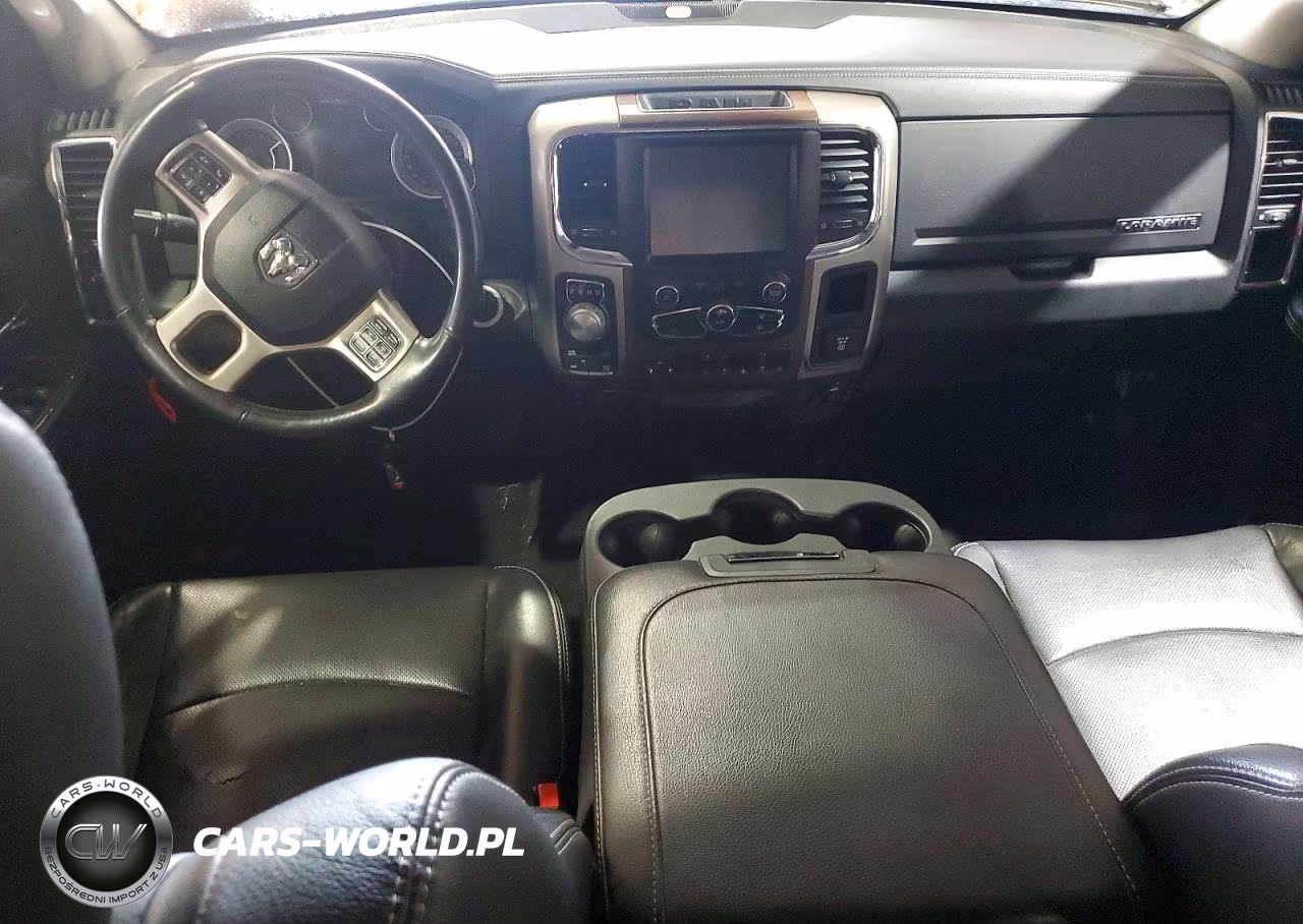 2015 Ram 1500 Laramie VIN:1C6RR7JT3FS545371 - 8