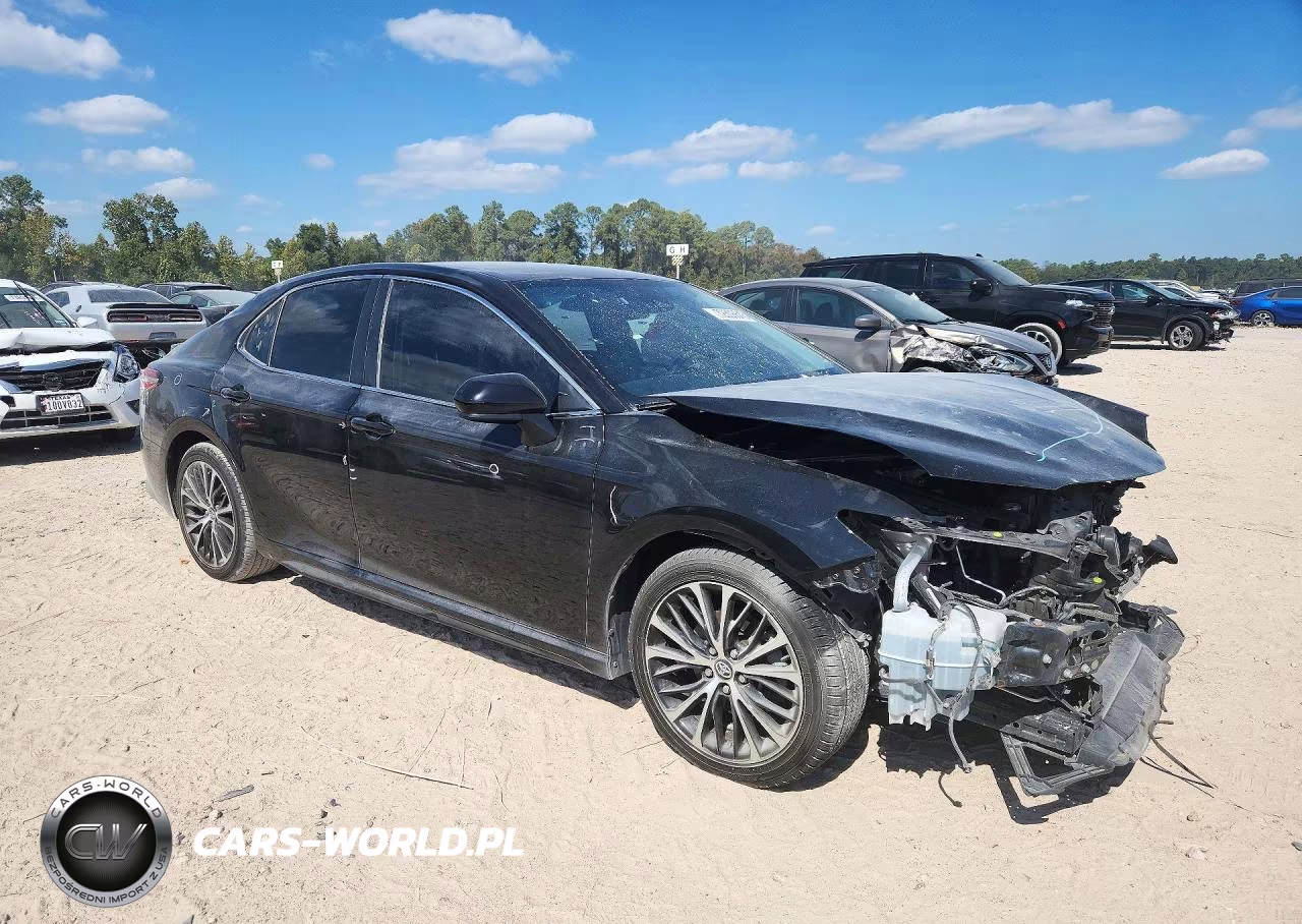 2020 Toyota Camry Se VIN:4T1G11AKXLU340184 - 4