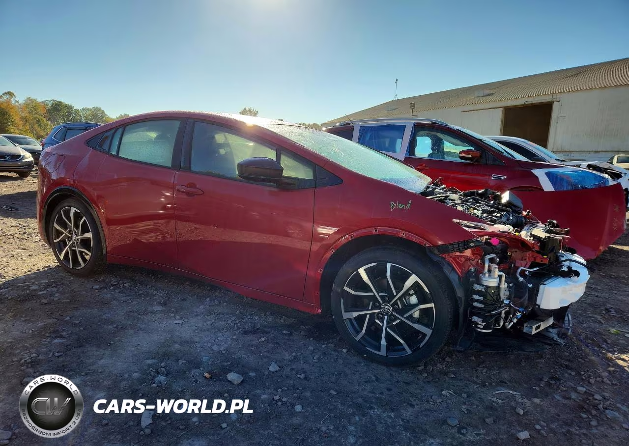 2026 Toyota Prius Plug-In Hybrid Xse VIN:JTDACACU2T3078492 - 4