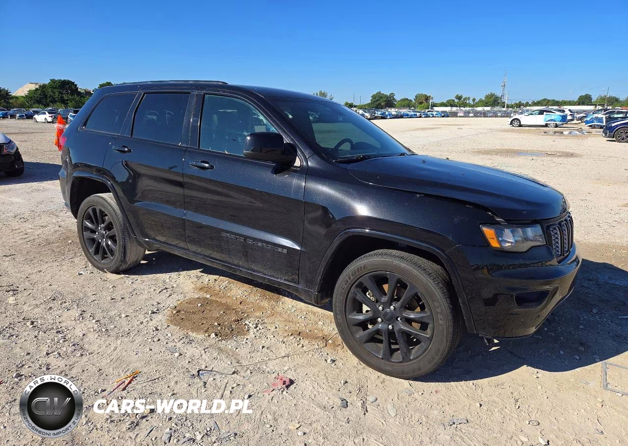 2021 Jeep Grand Cherokee Laredo VIN:1C4RJEAG6MC812985 - 4