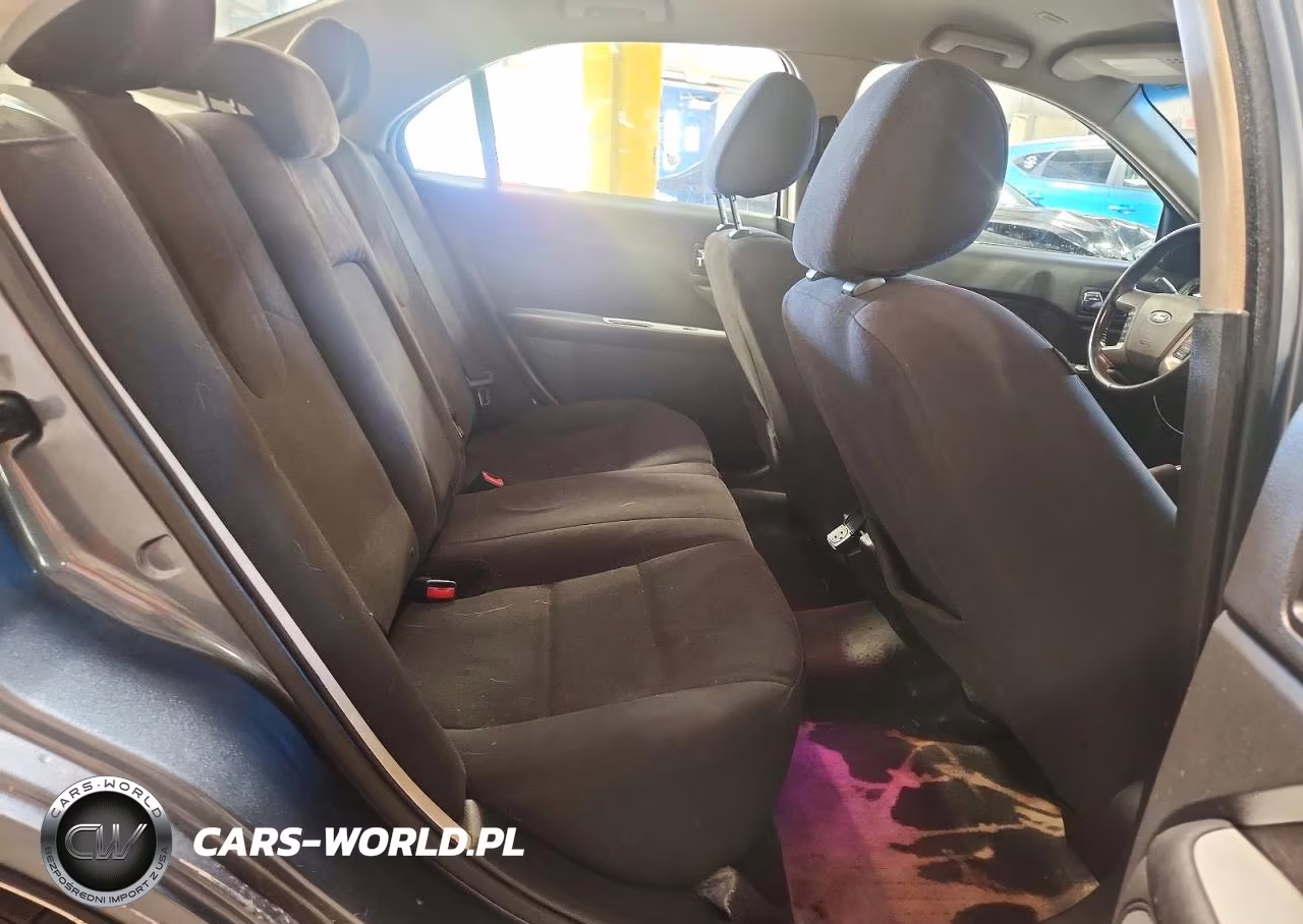 2011 Ford Fusion Hybrid VIN:3FADP0L35BR112241 - 10