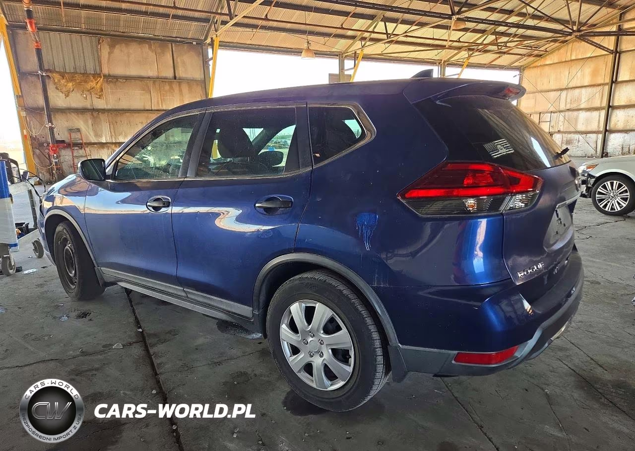 2017 Nissan Rogue S VIN:KNMAT2MTXHP528949 - 2