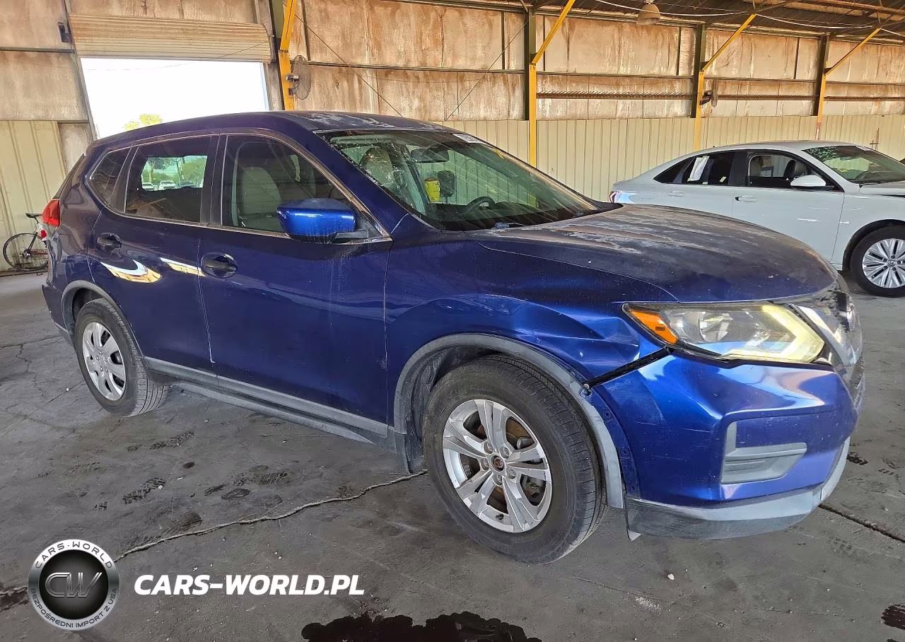 2017 Nissan Rogue S VIN:KNMAT2MTXHP528949 - 4
