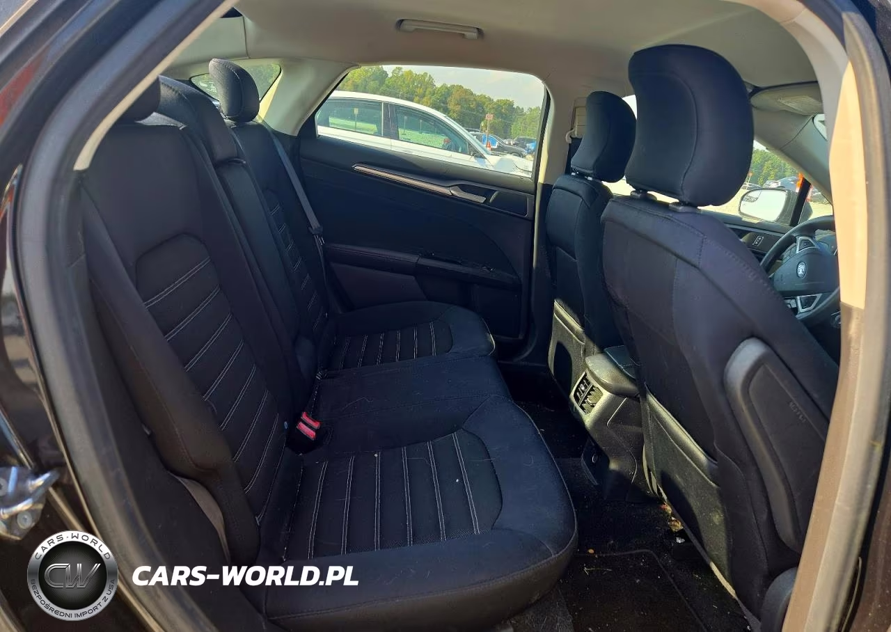 2015 Ford Fusion Se VIN:1FA6P0HD2F5116783 - 10