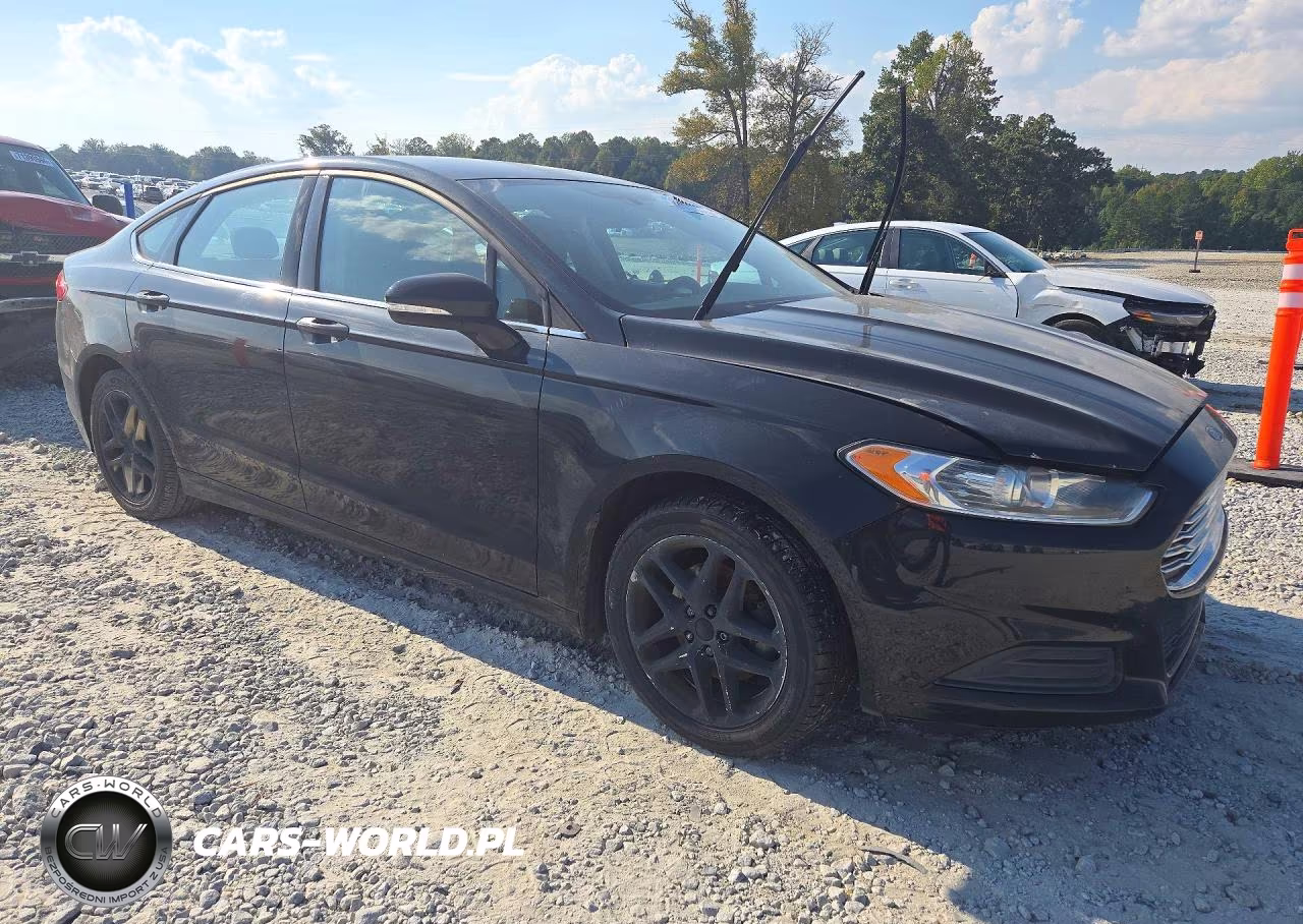 2015 Ford Fusion Se VIN:1FA6P0HD2F5116783 - 4