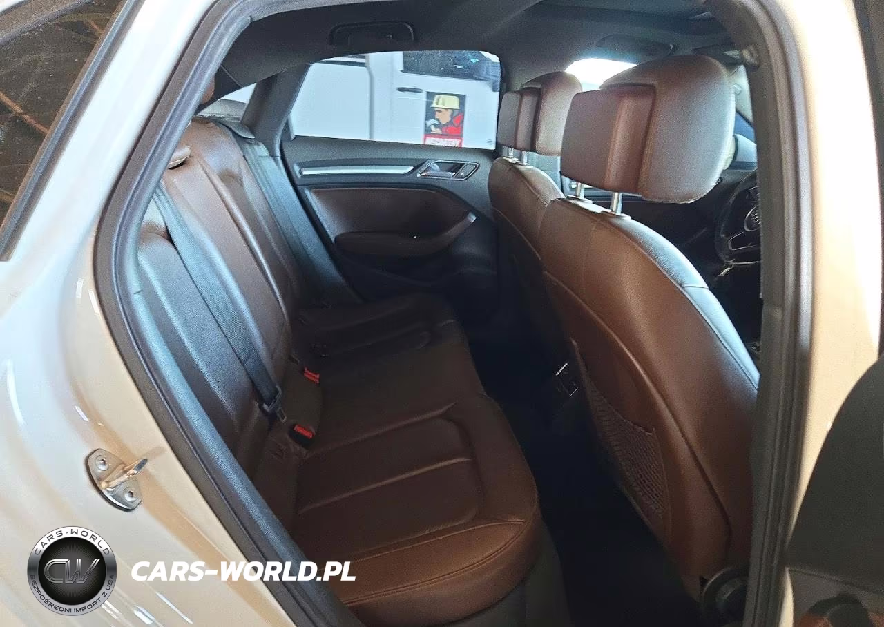 2018 Audi A3 Premium VIN:WAUAUGFF1J1053621 - 10
