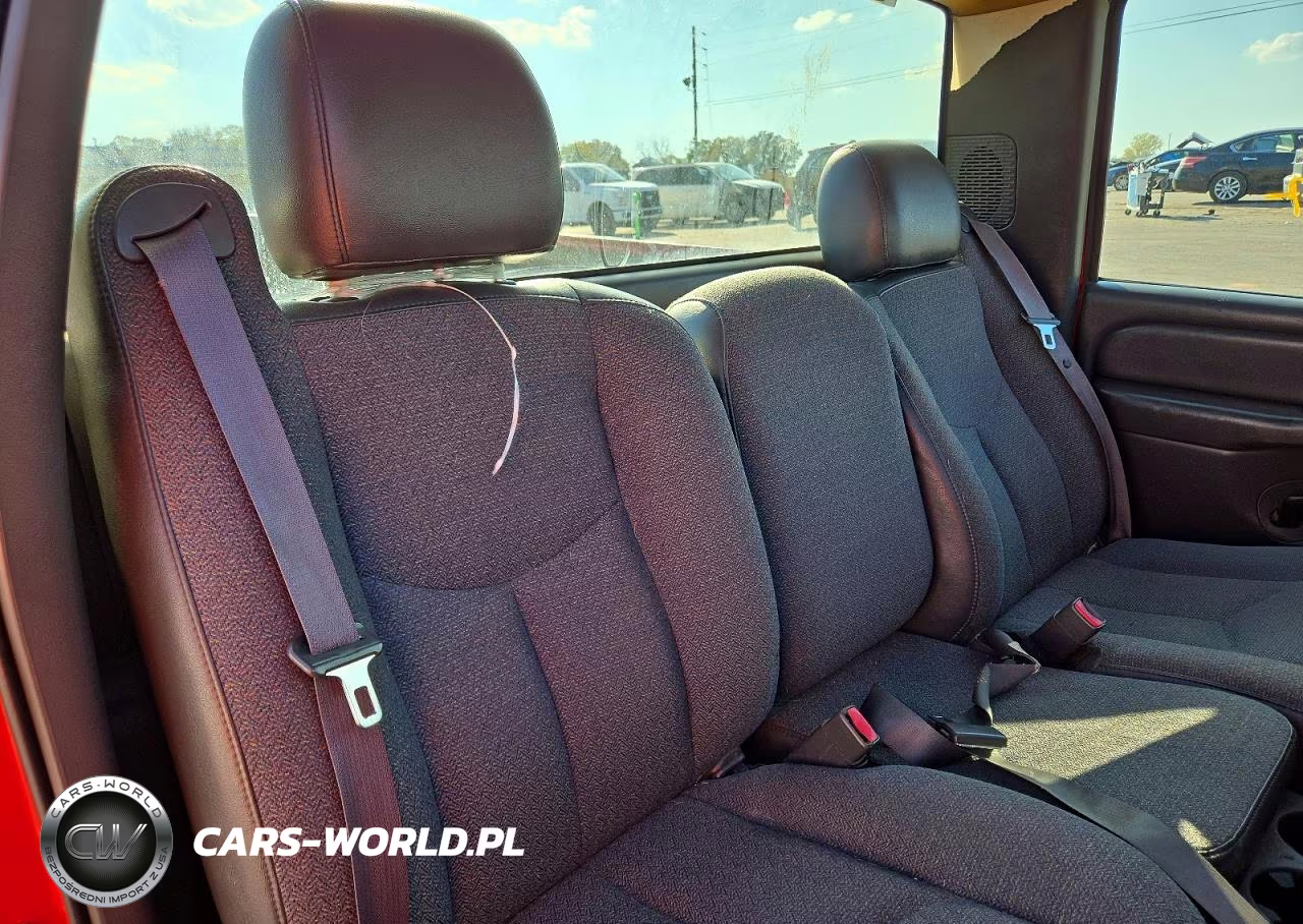 2005 Chevrolet Silverado C1500 VIN:1GCEC14X65Z339049 - 10