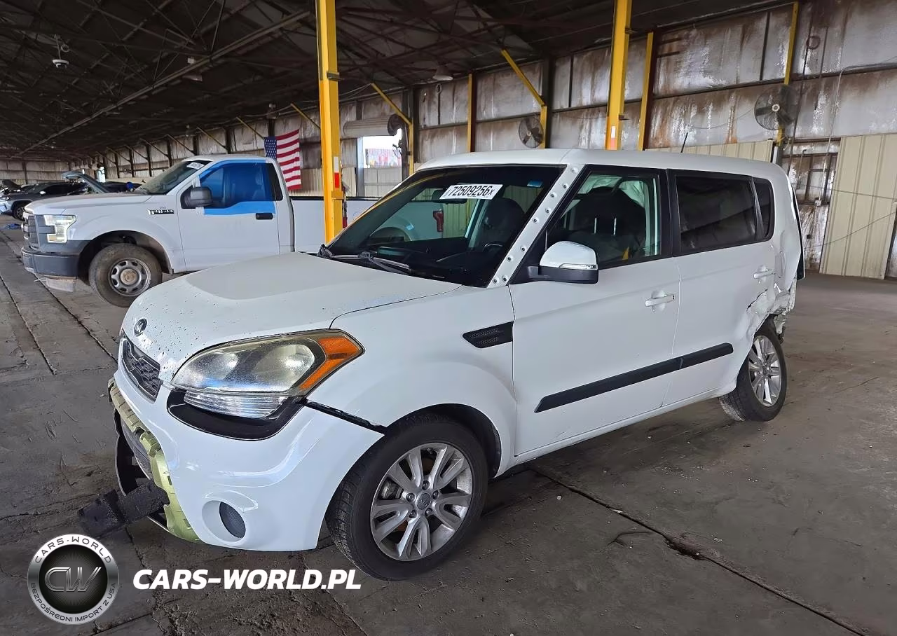 2013 Kia Soul +
