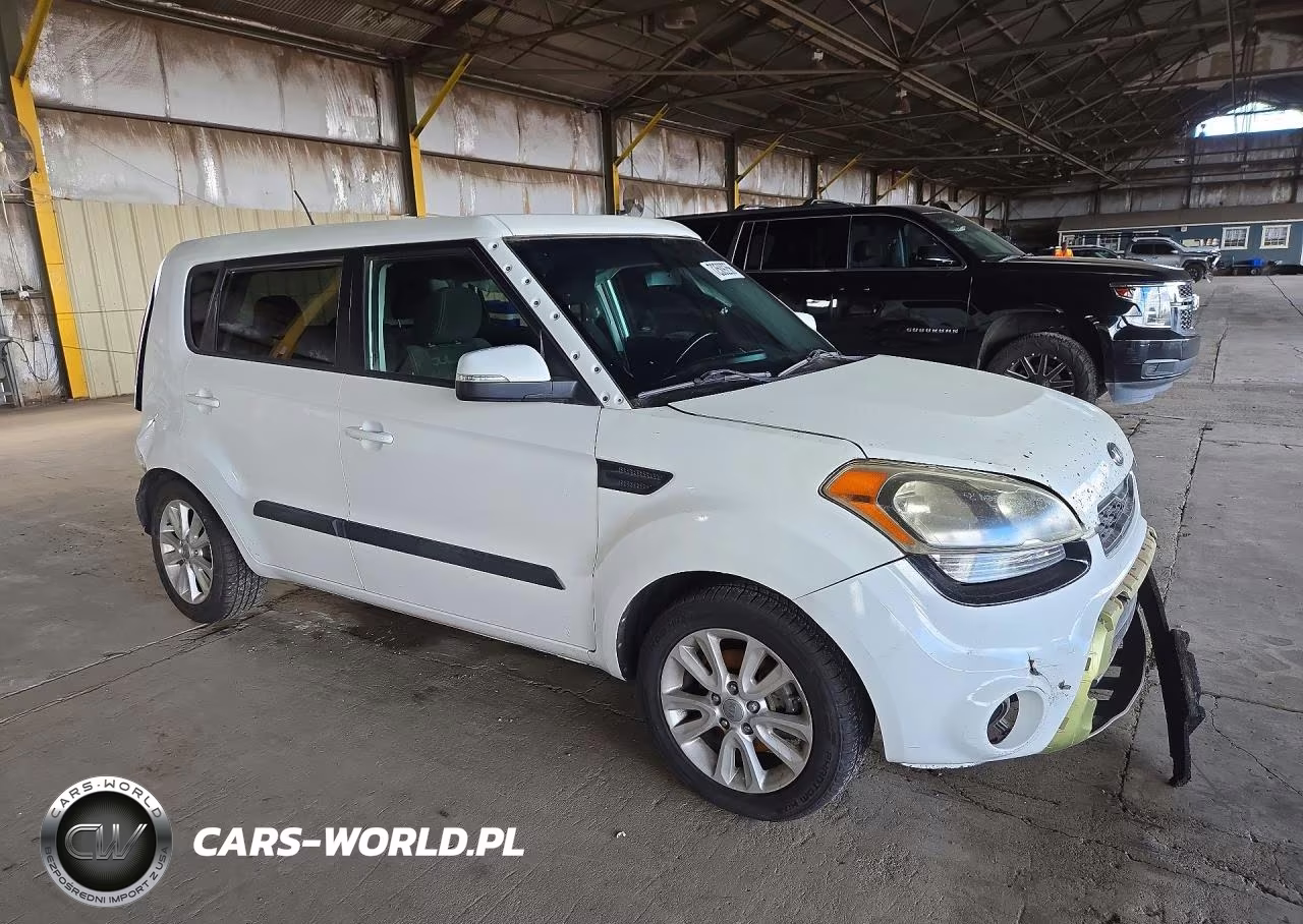 2013 Kia Soul + VIN:KNDJT2A65D7523988 - 4