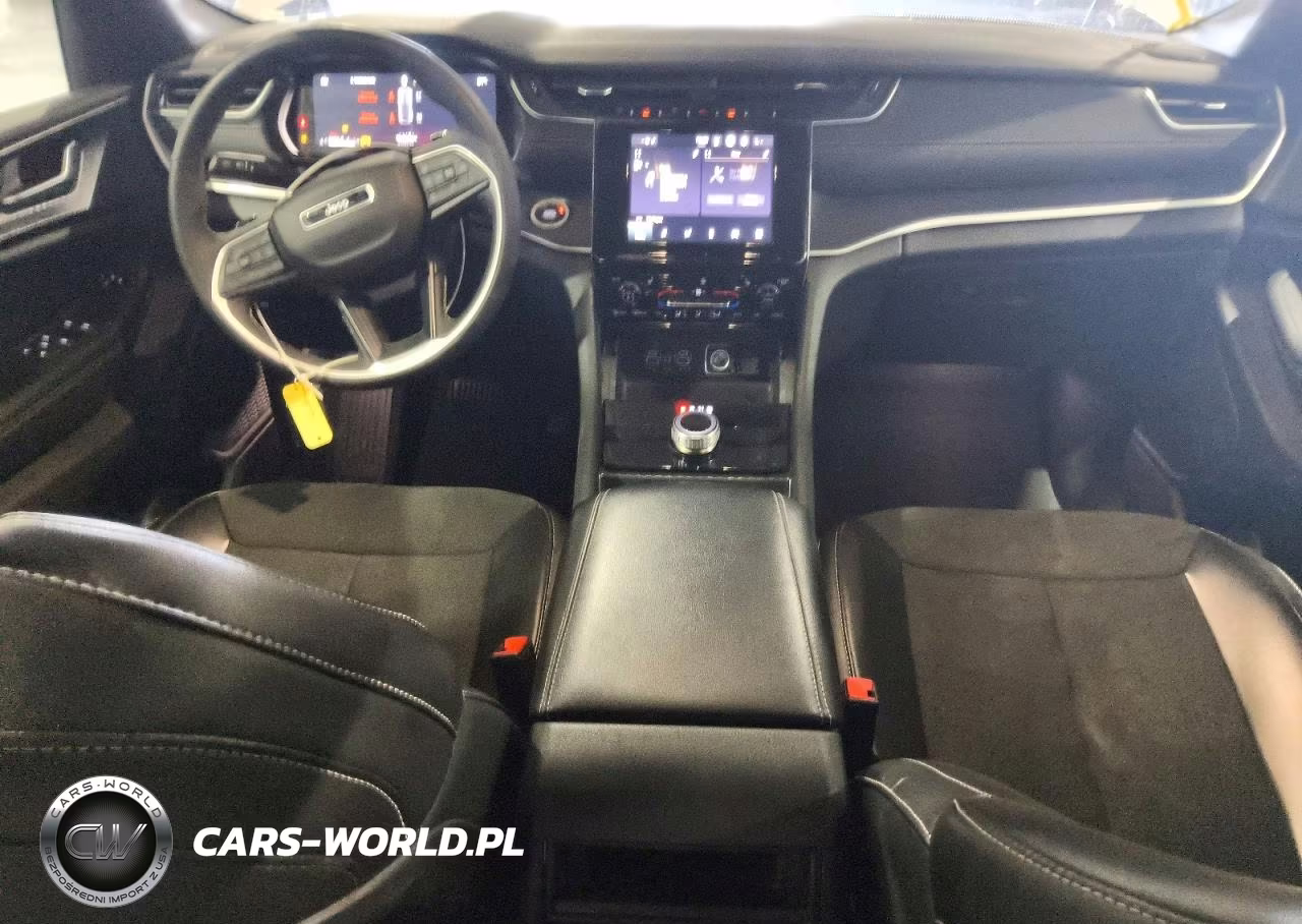 2025 Jeep Grand Cherokee Laredo VIN:1C4RJHAGXSC323150 - 8
