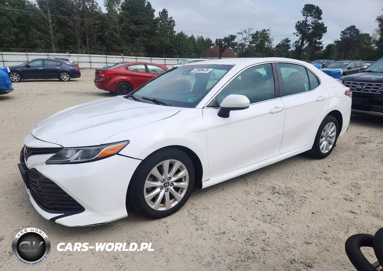 2018 Toyota Camry L – zdjęcie 1 z 12