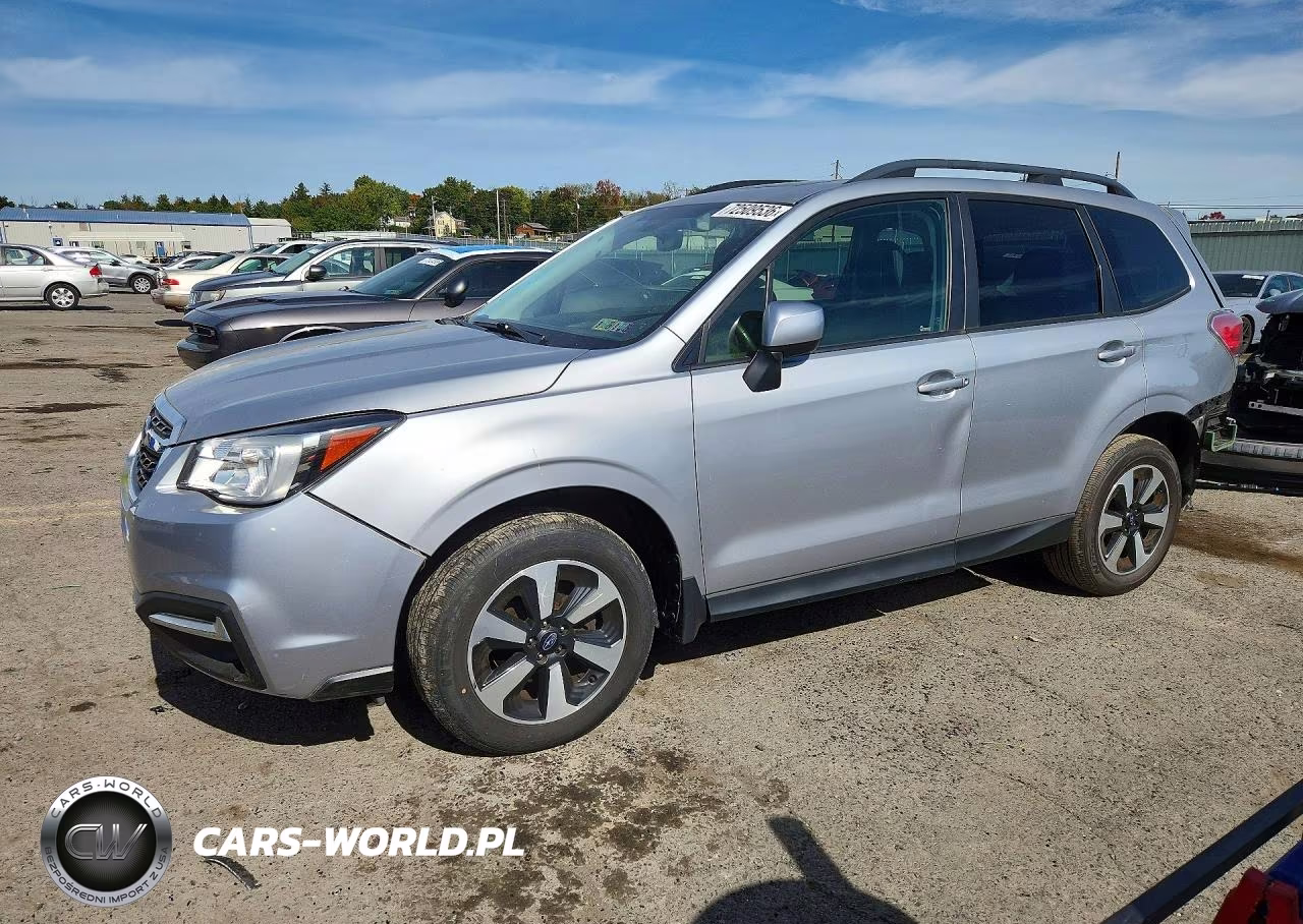 2018 Subaru Forester 2.5I Premium VIN:JF2SJAGC3JH548848 - 1