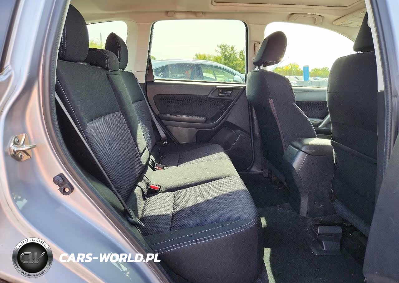 2018 Subaru Forester 2.5I Premium VIN:JF2SJAGC3JH548848 - 11