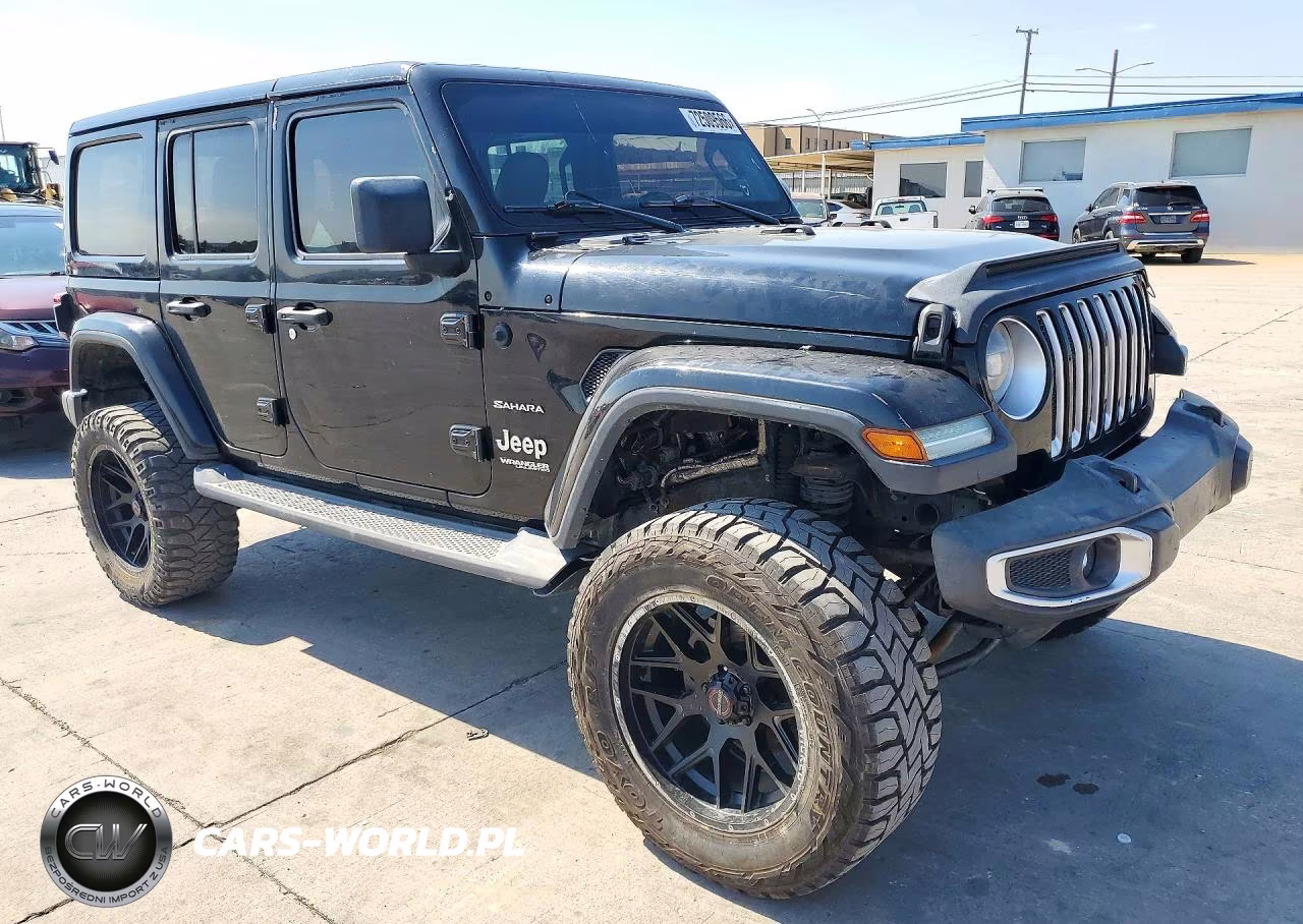 2020 Jeep Wrangler Unlimited Sahara VIN:1C4HJXEM4LW320959 - 4