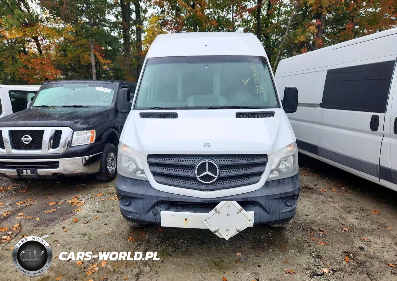 2015 Mercedes-Benz Sprinter 2500 Delivery Van VIN:WD3PE8DB2FP124369 - 5