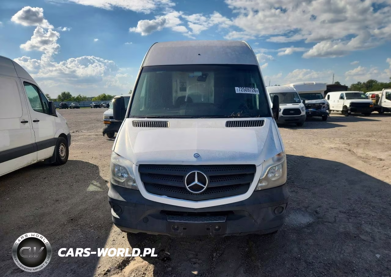 2015 Mercedes-Benz Sprinter 2500 VIN:WD3PE8DB7FP135366 - 5