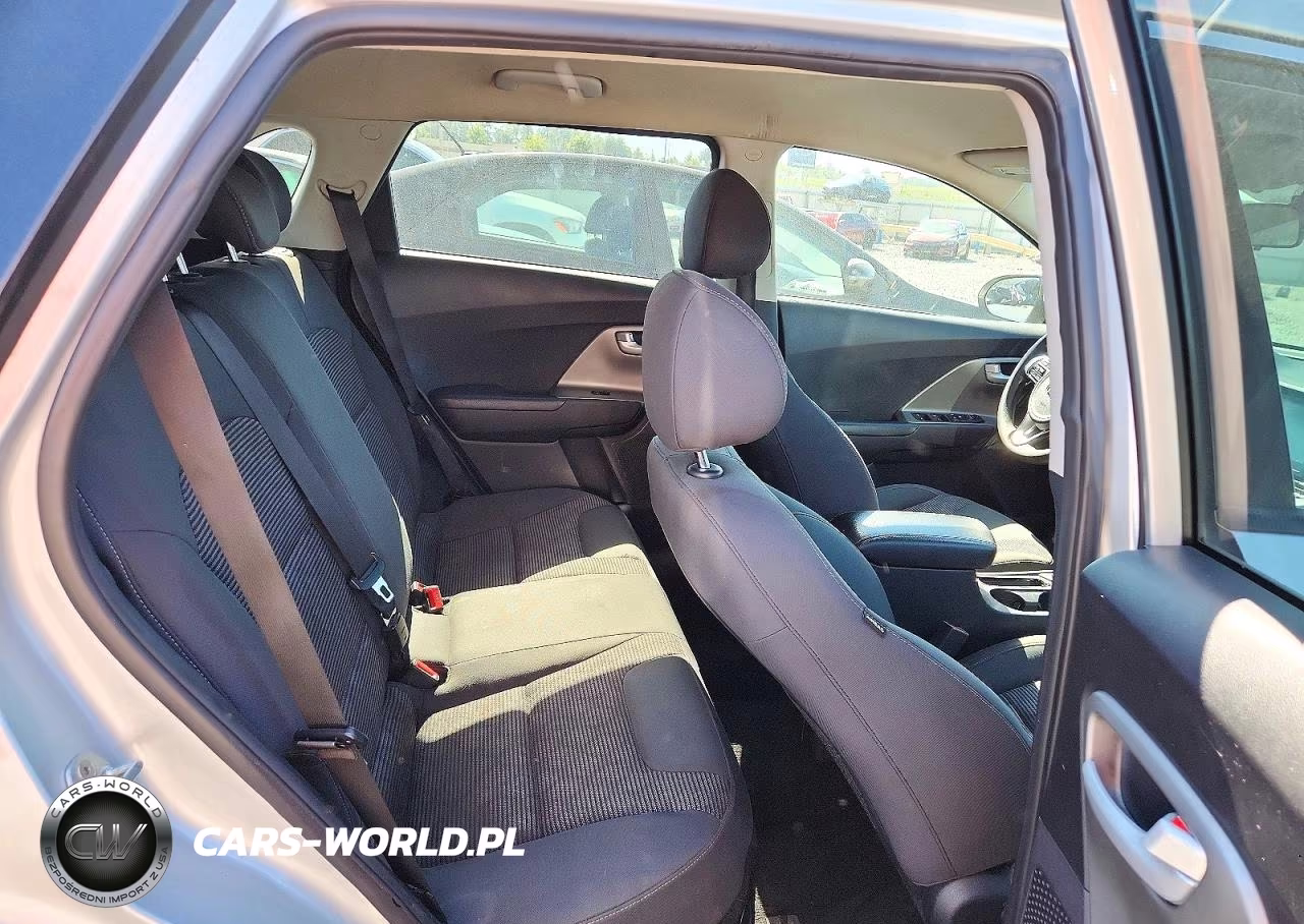 2020 Kia Niro Lx VIN:KNDCB3LC7L5399690 - 10